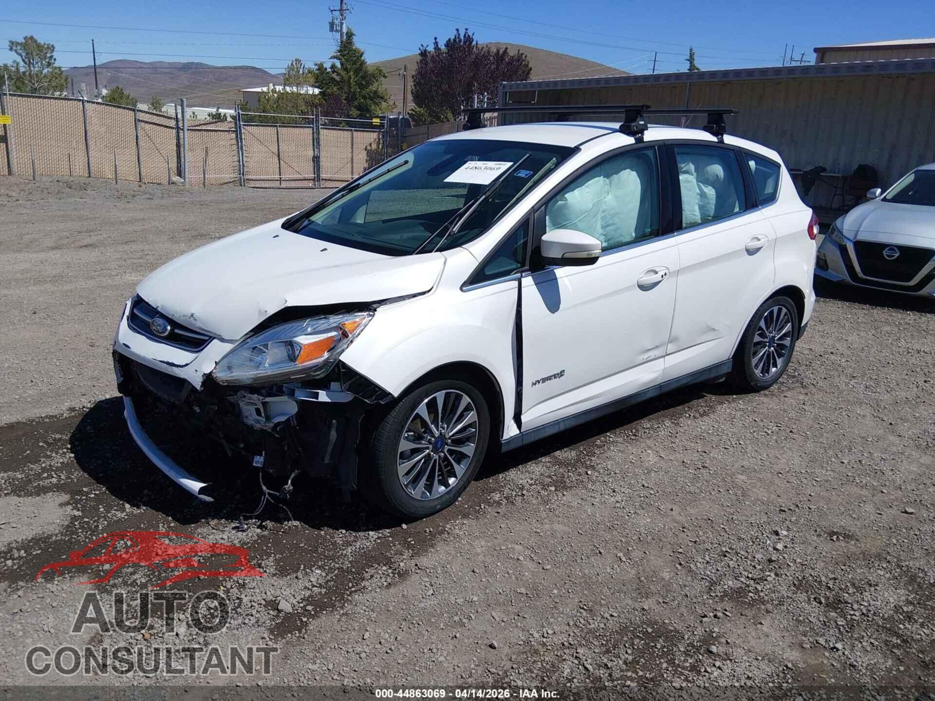 FORD C-MAX HYBRID 2017 - 1FADP5DU8HL104338