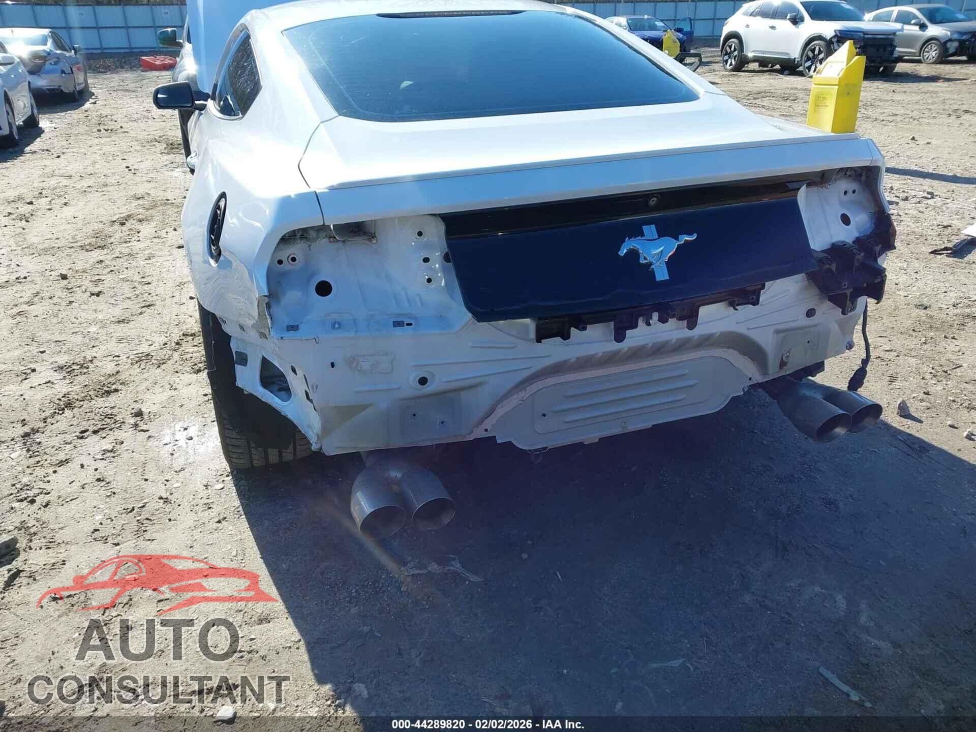 FORD MUSTANG 2016 - 1FA6P8AM2G5220166