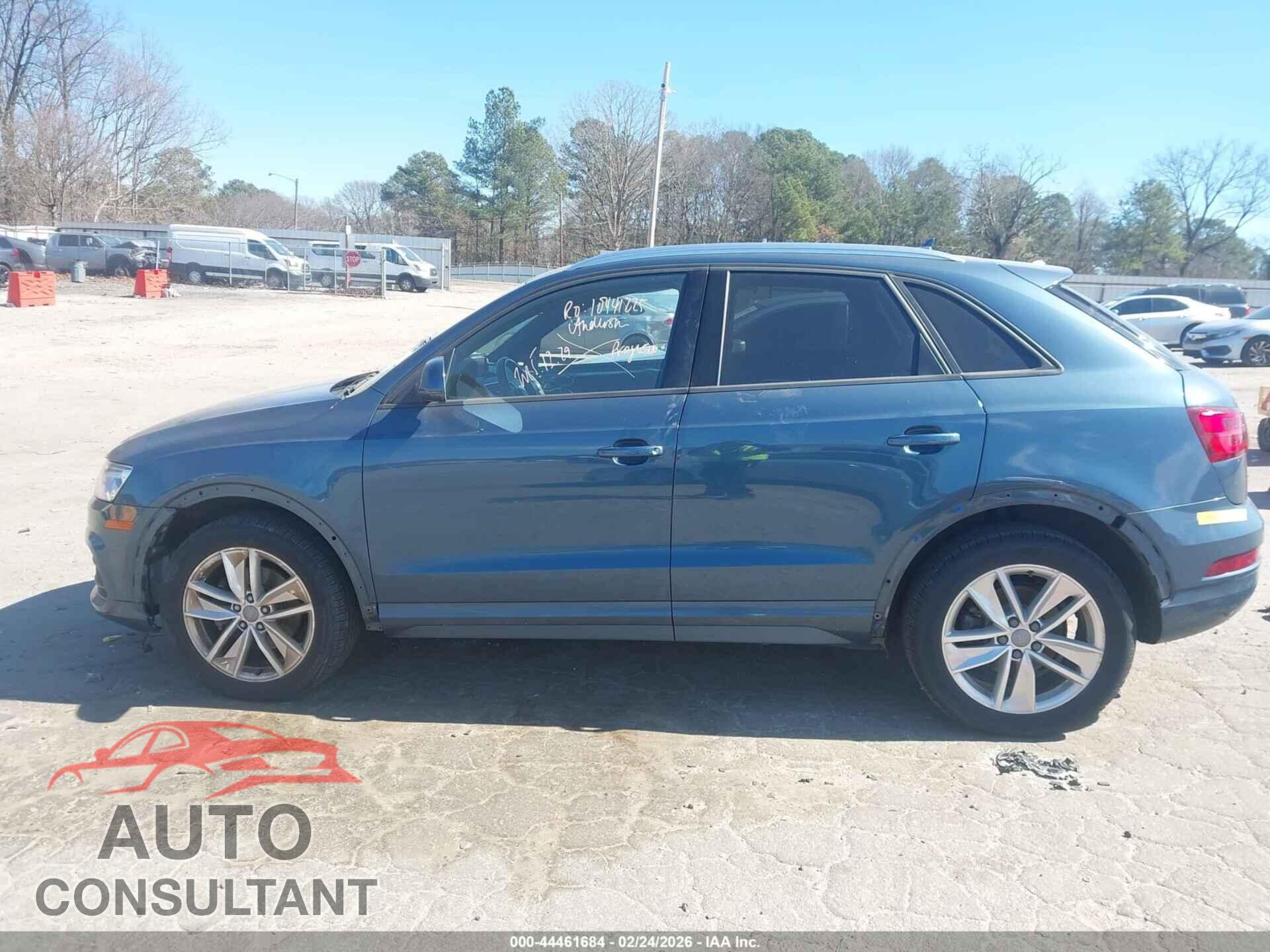 AUDI Q3 2017 - WA1ECCFS8HR006413