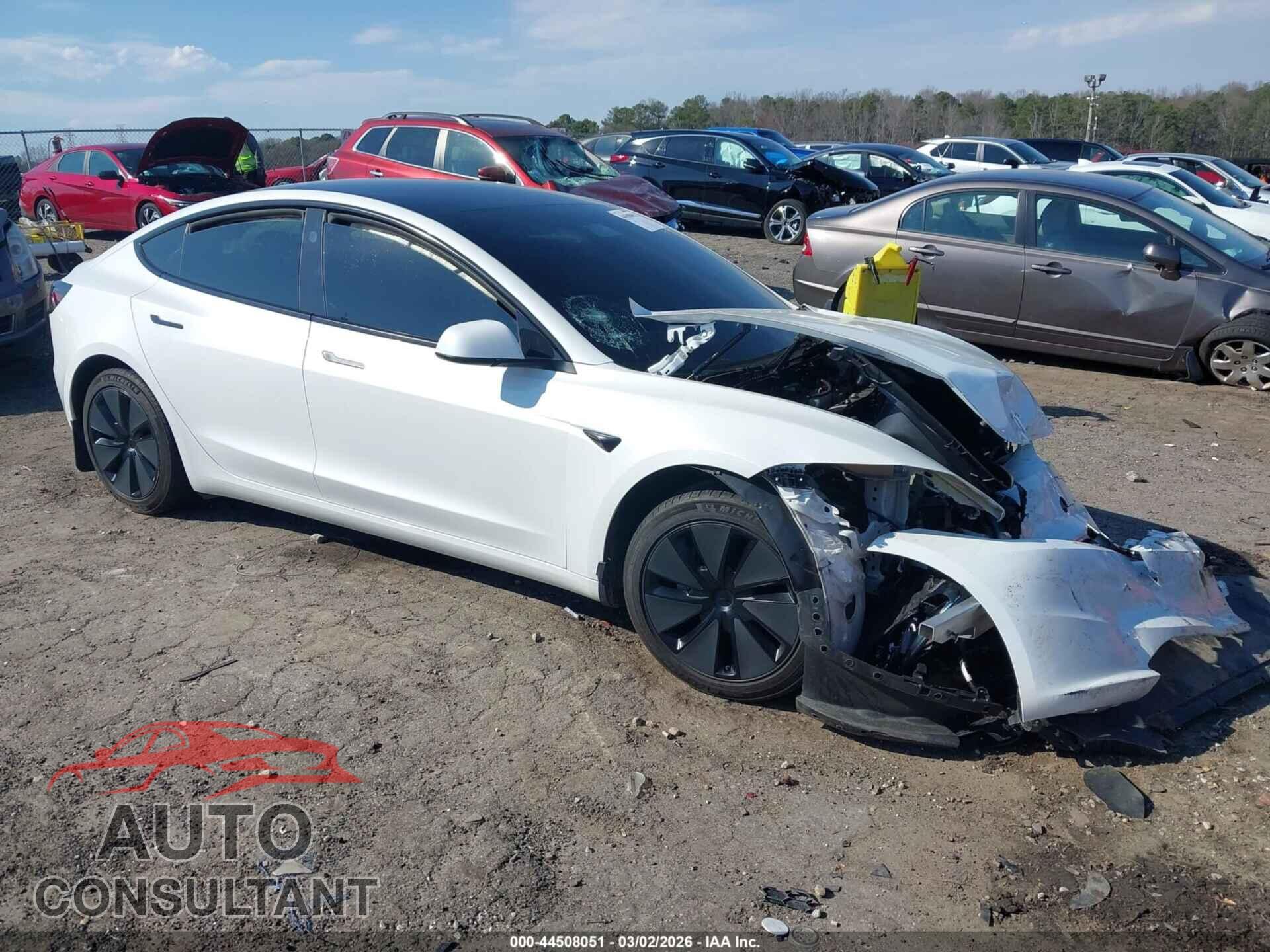 TESLA MODEL 3 2024 - 5YJ3E1EB6RF807183