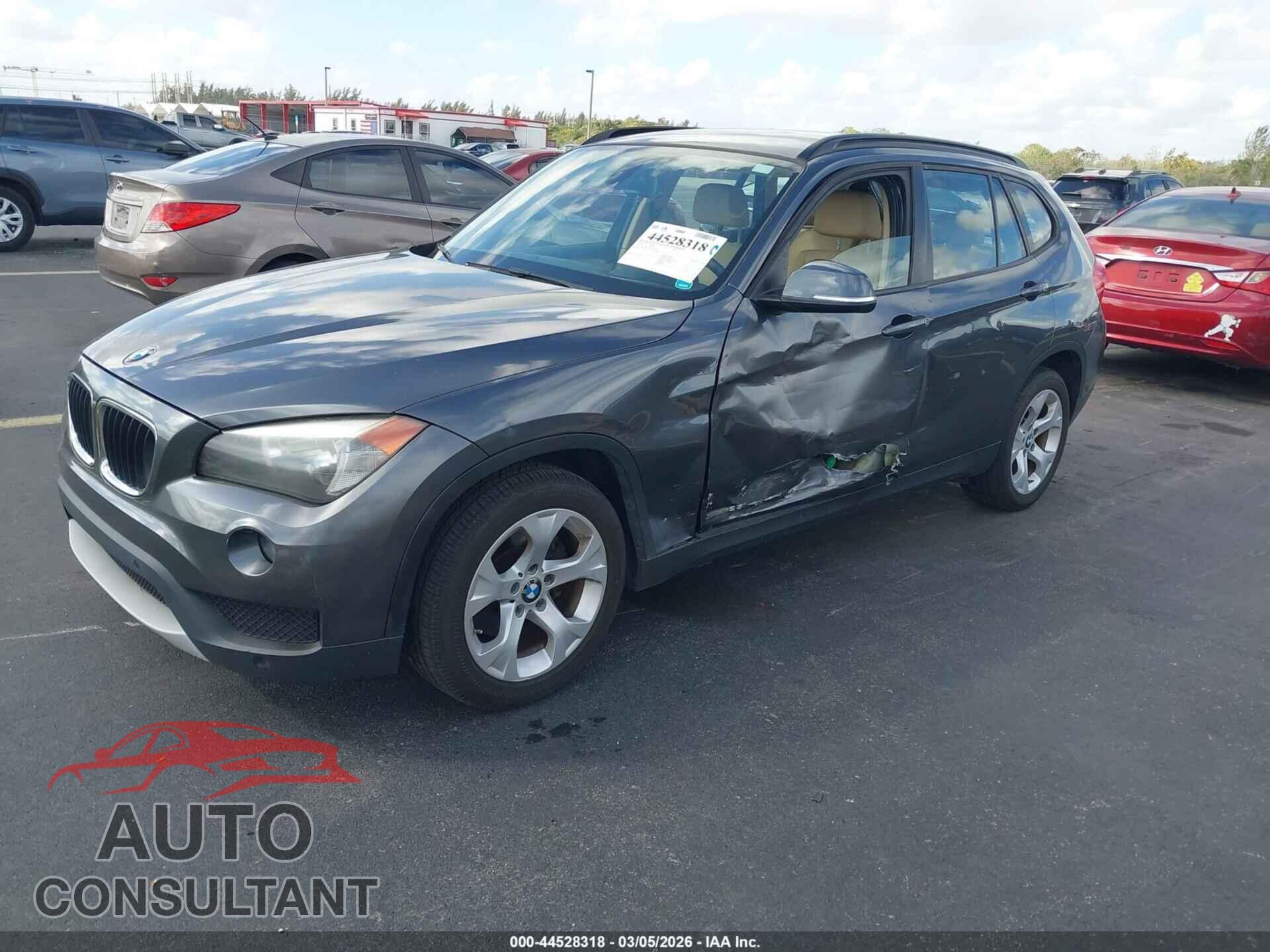BMW X1 2014 - WBAVM1C56EVW54130