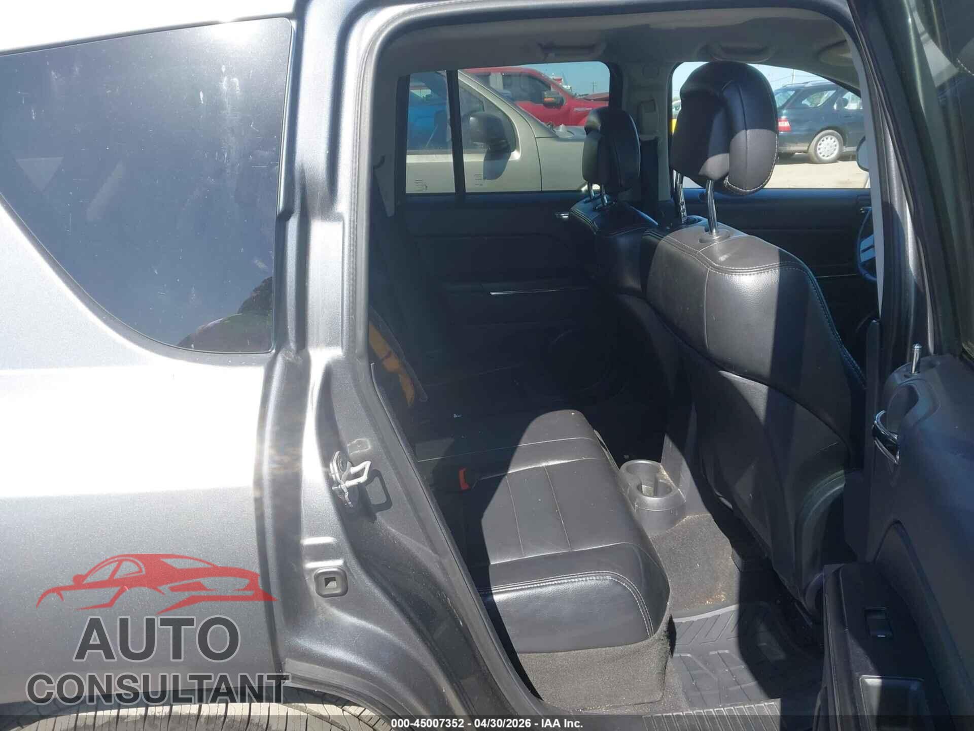 JEEP COMPASS 2012 - 1C4NJCCB3CD601840