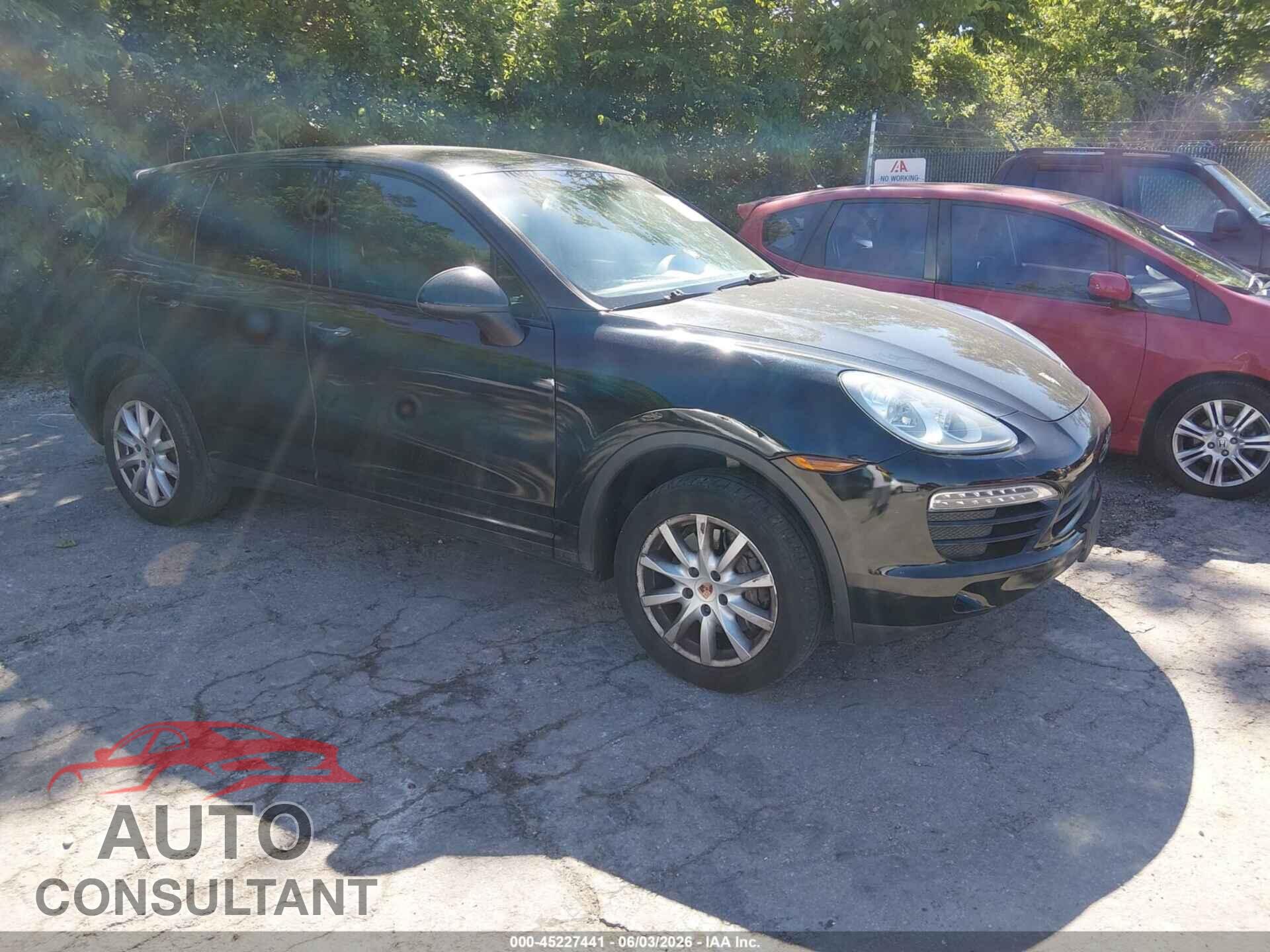 PORSCHE CAYENNE 2013 - WP1AA2A2XDLA08803
