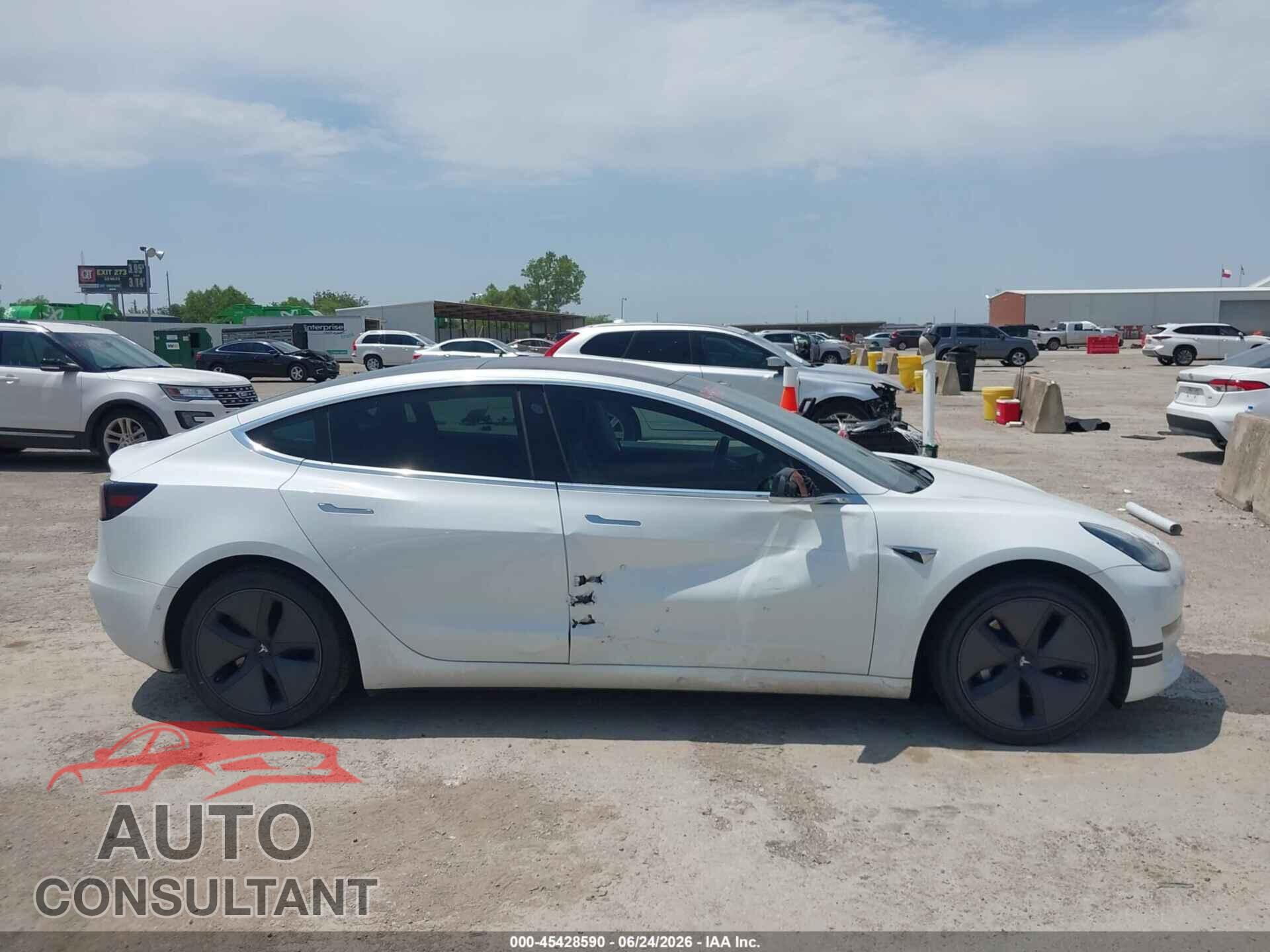 TESLA MODEL 3 2018 - 5YJ3E1EA1JF057722