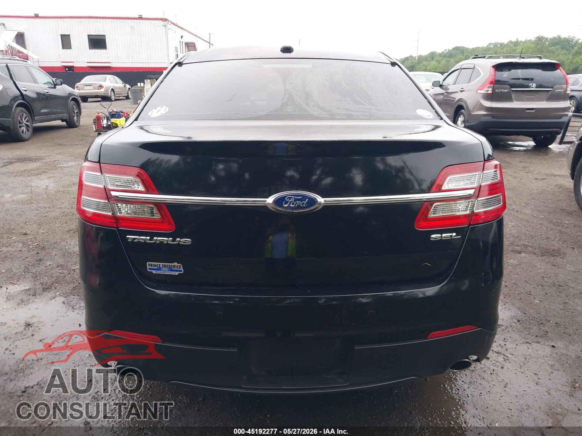 FORD TAURUS 2016 - 1FAHP2E89GG118578