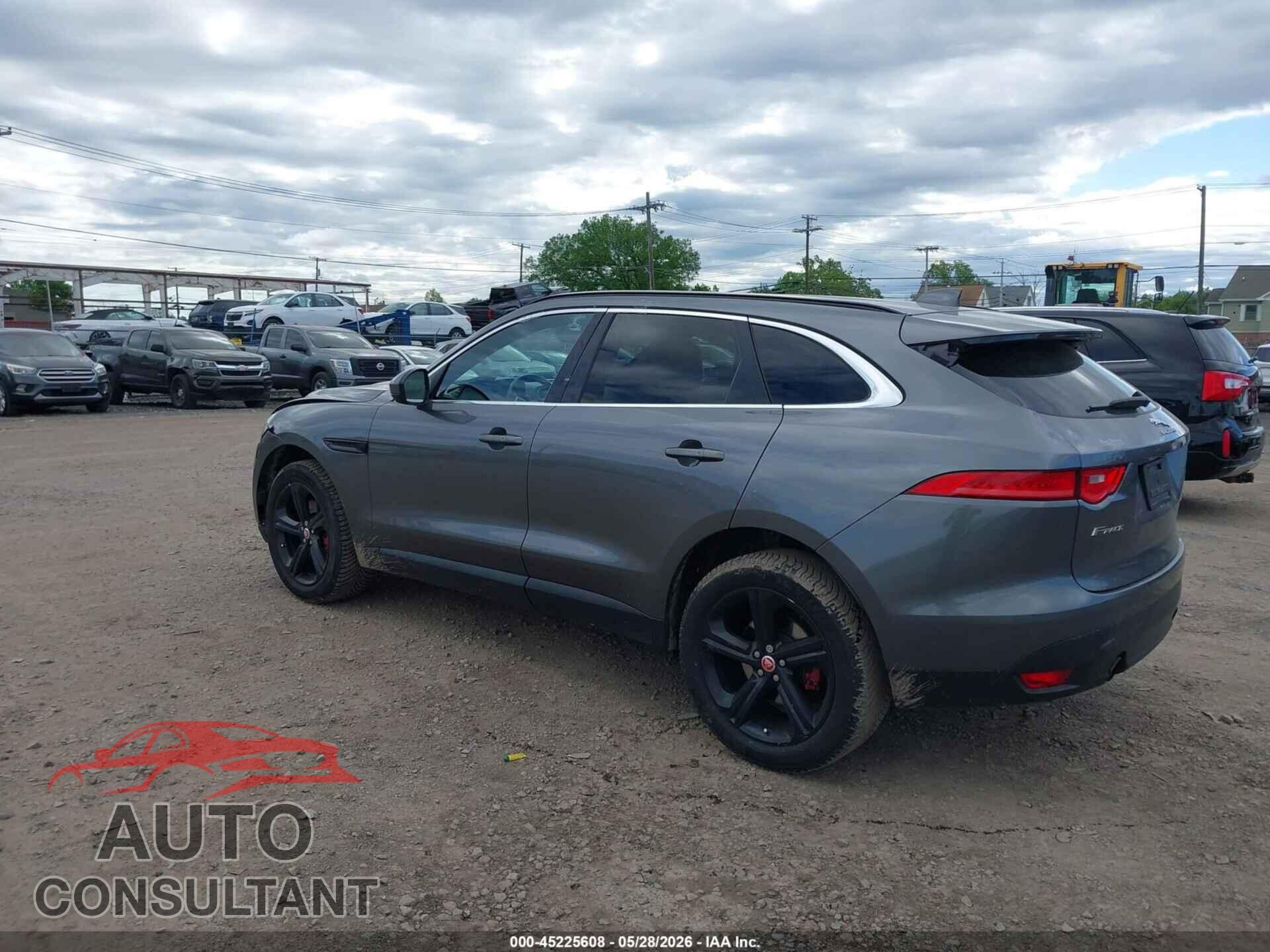 JAGUAR F-PACE 2018 - SADCK2EV2JA244272