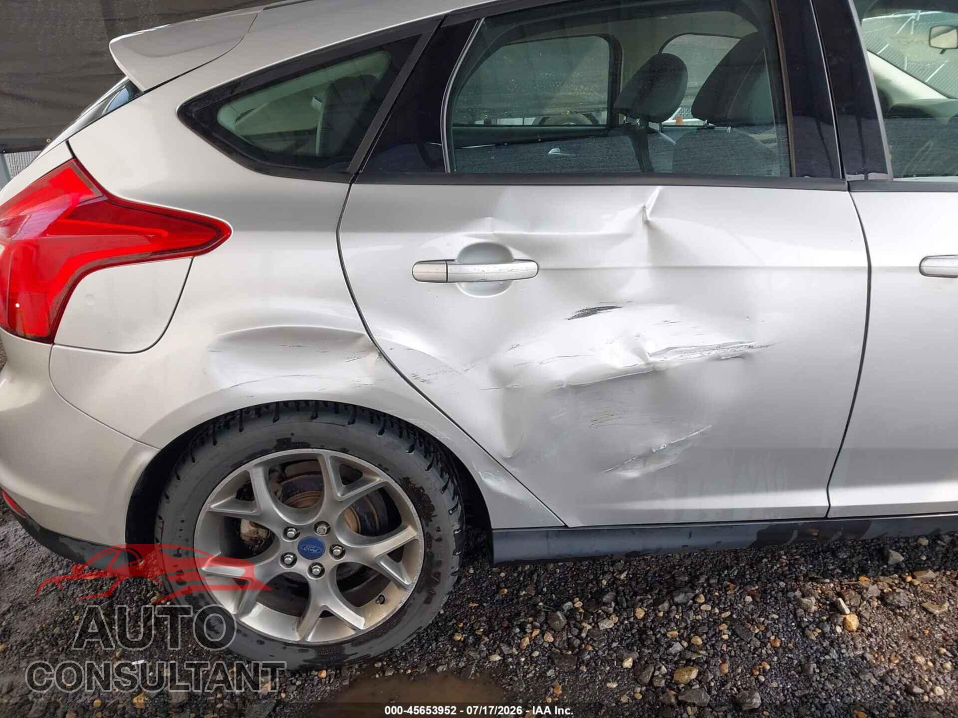 FORD FOCUS 2014 - 1FADP3K25EL357182