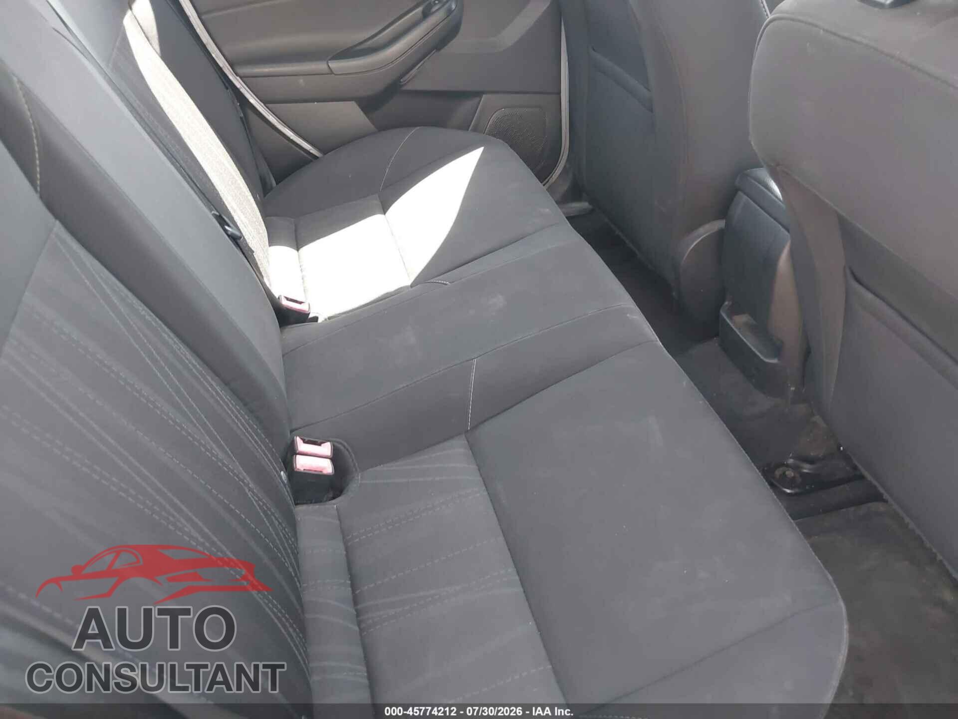 FORD FOCUS 2017 - 1FADP3F20HL288433