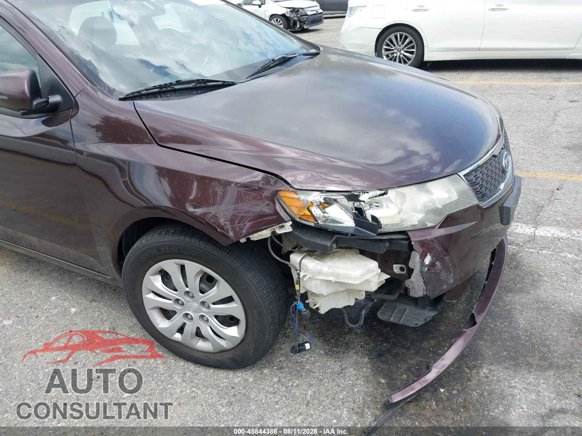 KIA FORTE 2011 - KNAFU4A29B5360585