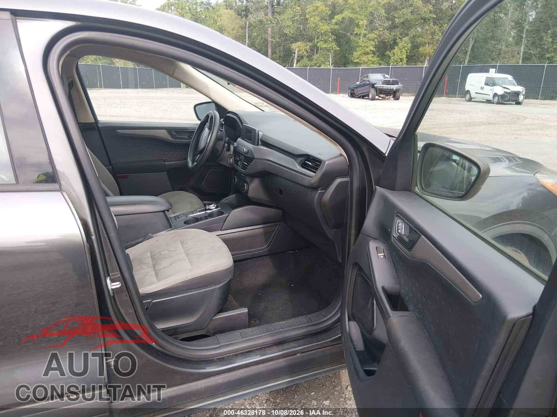 FORD ESCAPE 2020 - 1FMCU0F60LUA46711