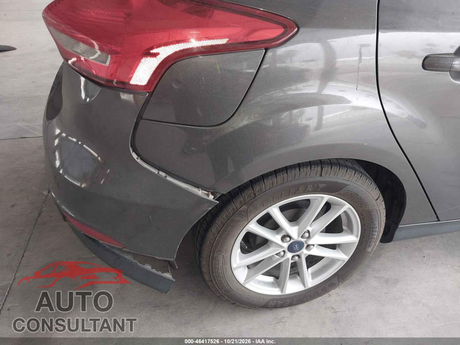 FORD FOCUS 2015 - 1FADP3K20FL358564