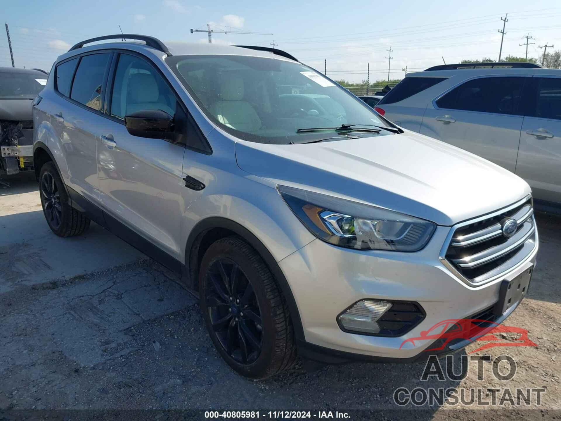 FORD ESCAPE 2018 - 1FMCU0HD6JUD03847