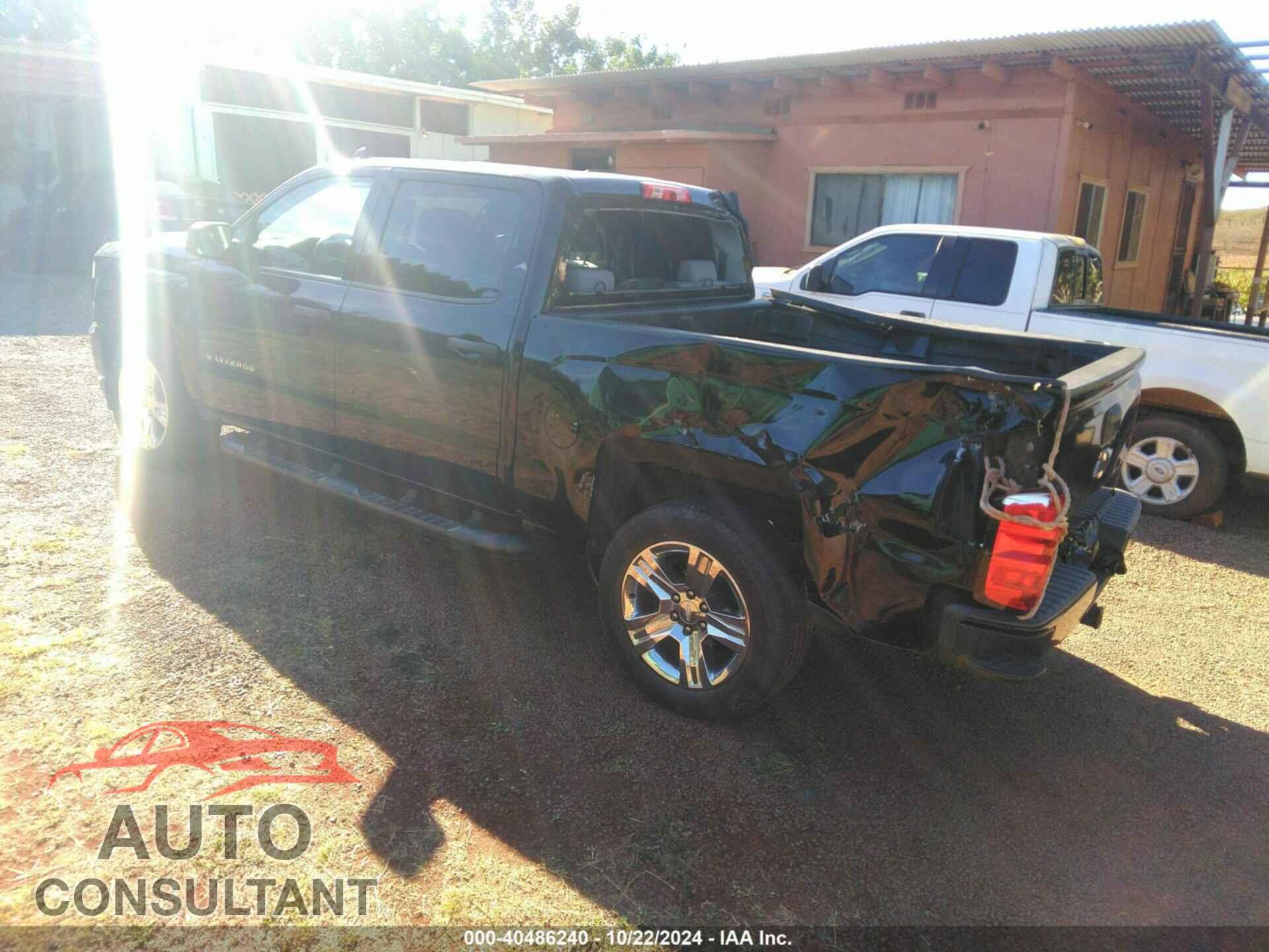 CHEVROLET SILVERADO 1500 2018 - 3GCPCPEC2JG344461