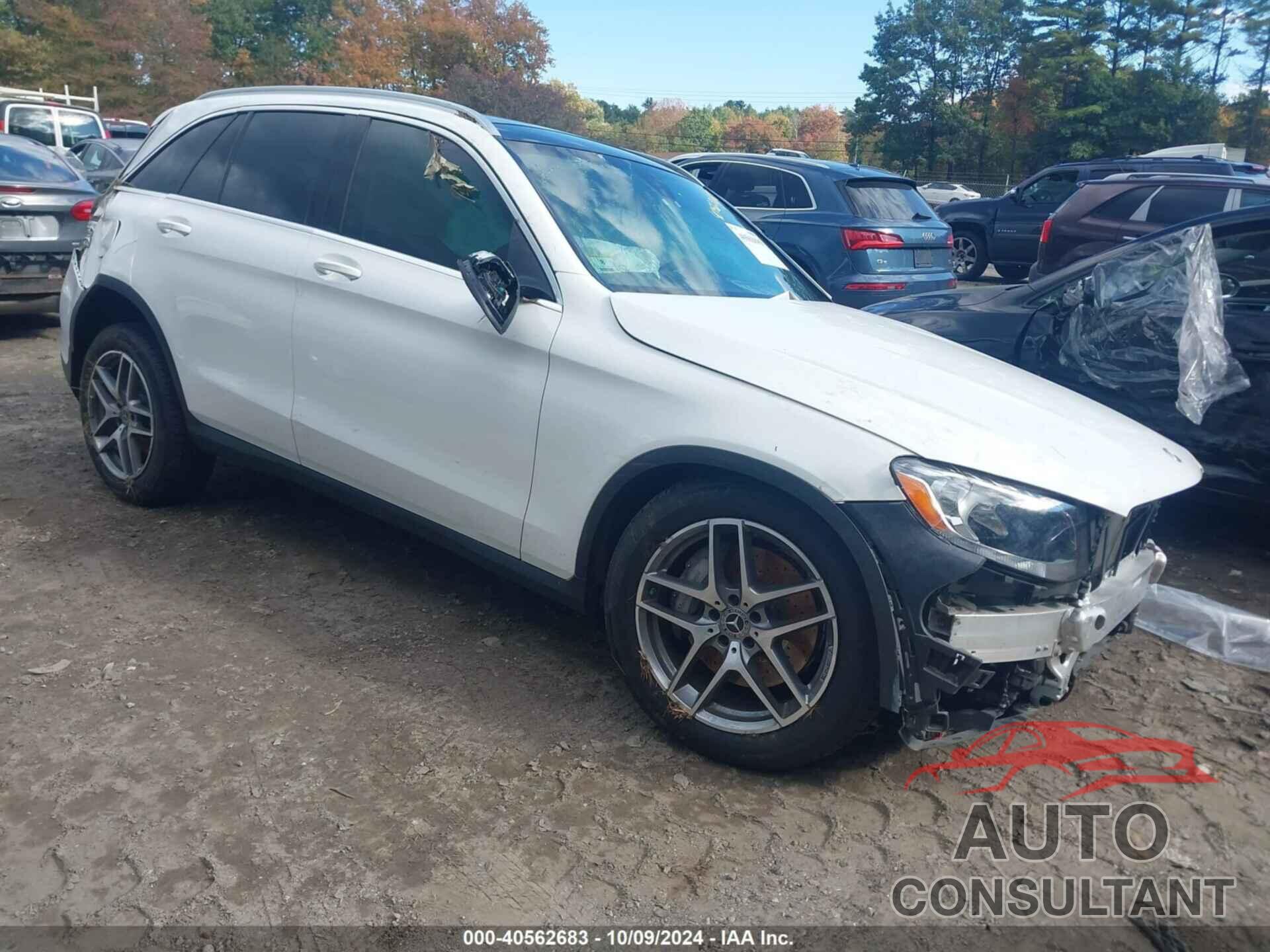 MERCEDES-BENZ GLC 300 2017 - WDC0G4JB1HV006773