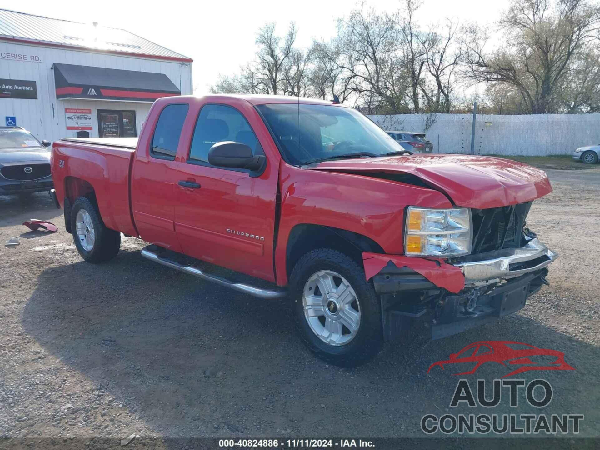 CHEVROLET SILVERADO 1500 2011 - 1GCRKSE36BZ230902