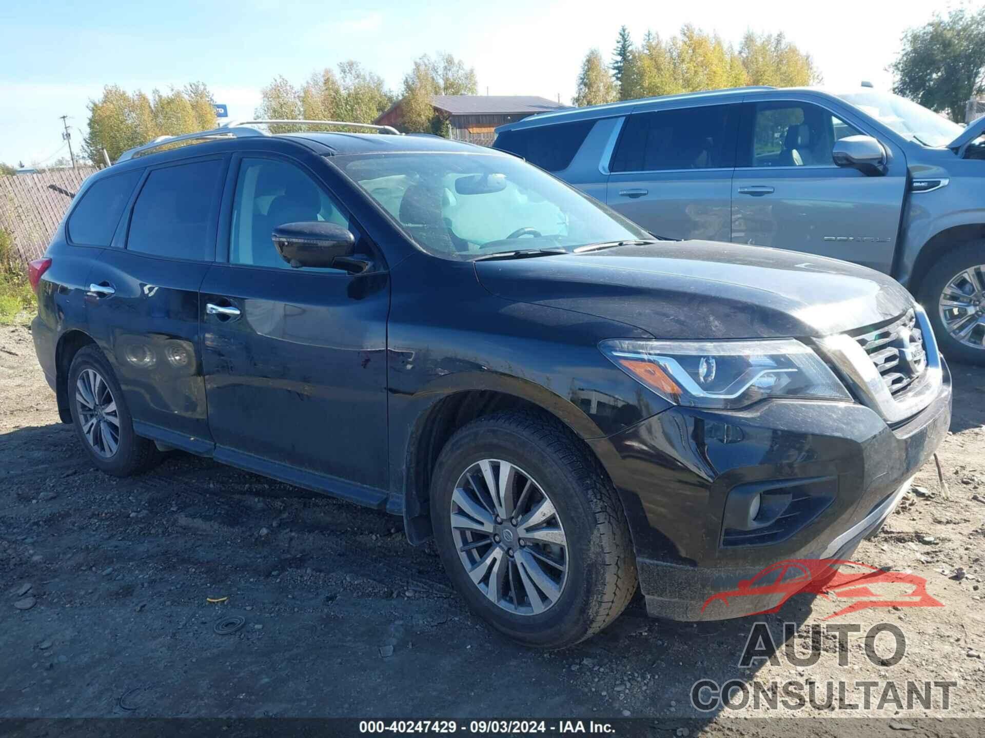 NISSAN PATHFINDER 2019 - 5N1DR2MM4KC612280