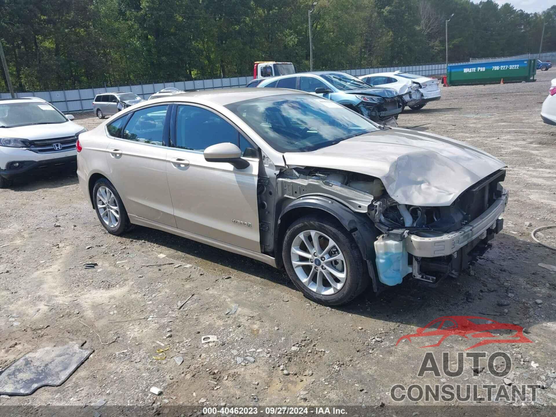 FORD FUSION HYBRID 2019 - 3FA6P0LU9KR143042