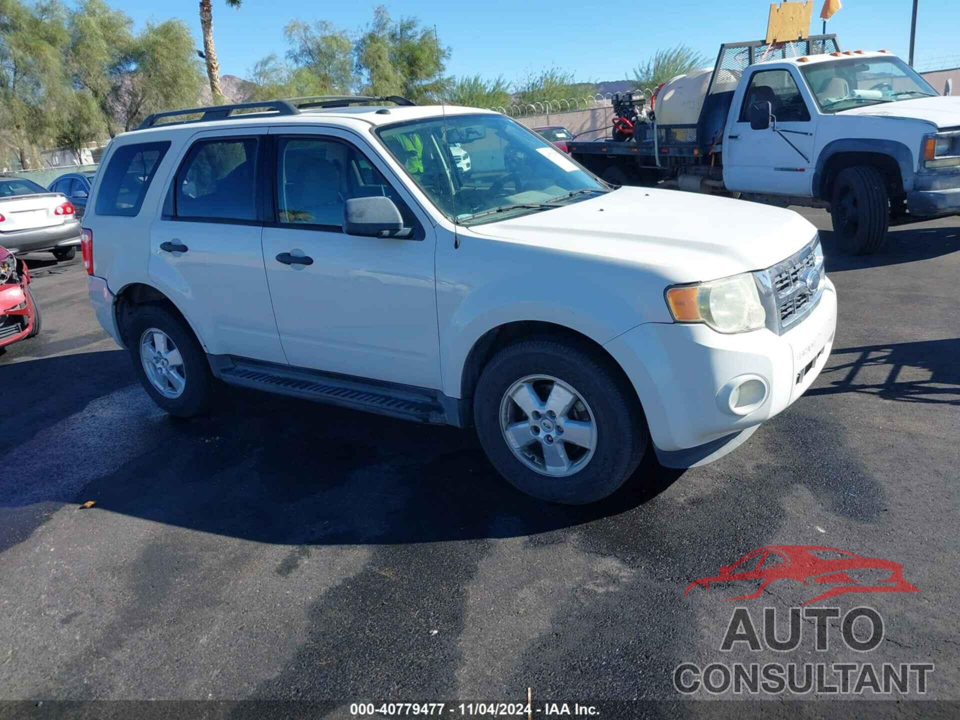 FORD ESCAPE 2009 - 1FMCU03G09KD14447