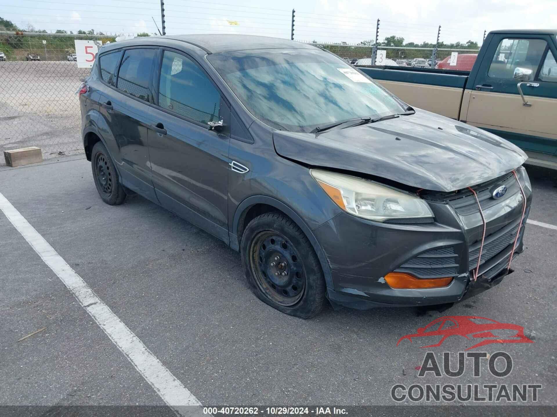 FORD ESCAPE 2016 - 1FMCU0F76GUC19470