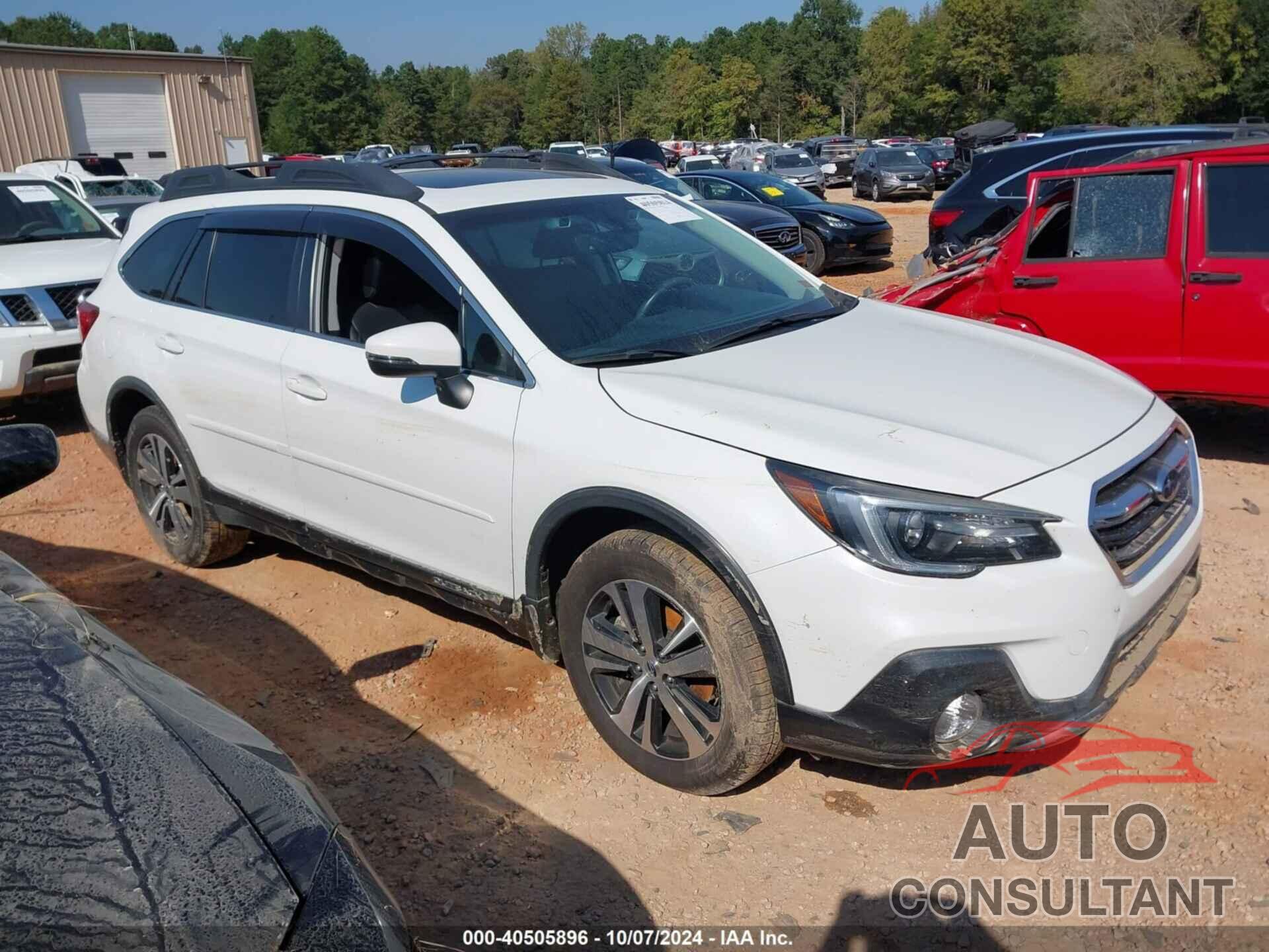 SUBARU OUTBACK 2018 - 4S4BSANC6J3205877
