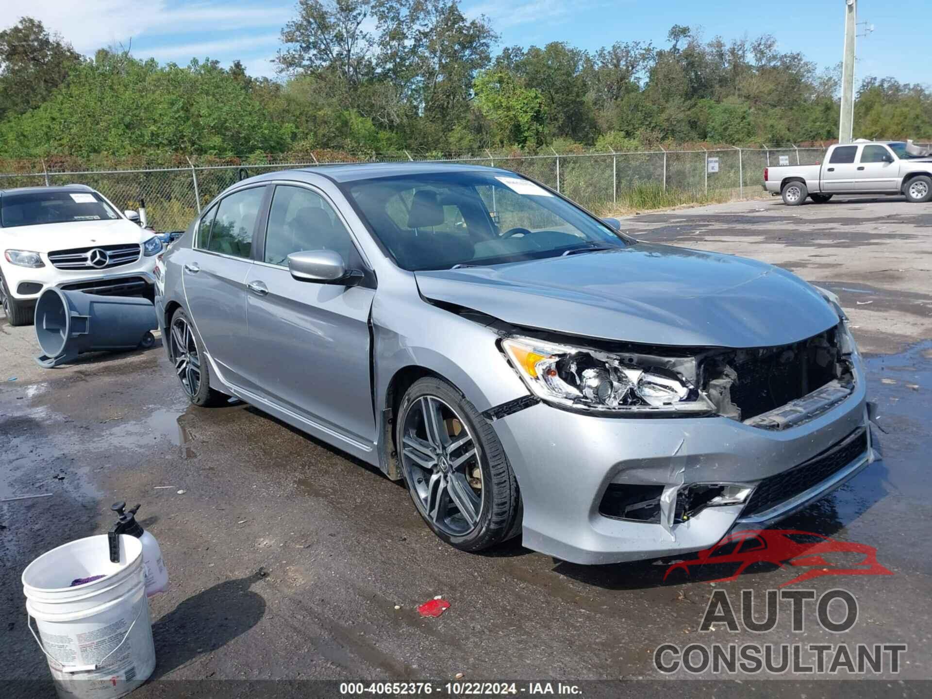 HONDA ACCORD 2017 - 1HGCR2F56HA046652