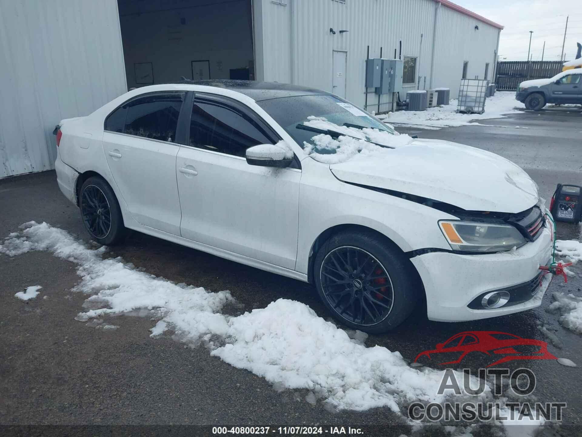 VOLKSWAGEN JETTA 2014 - 3VWB07AJXEM443220