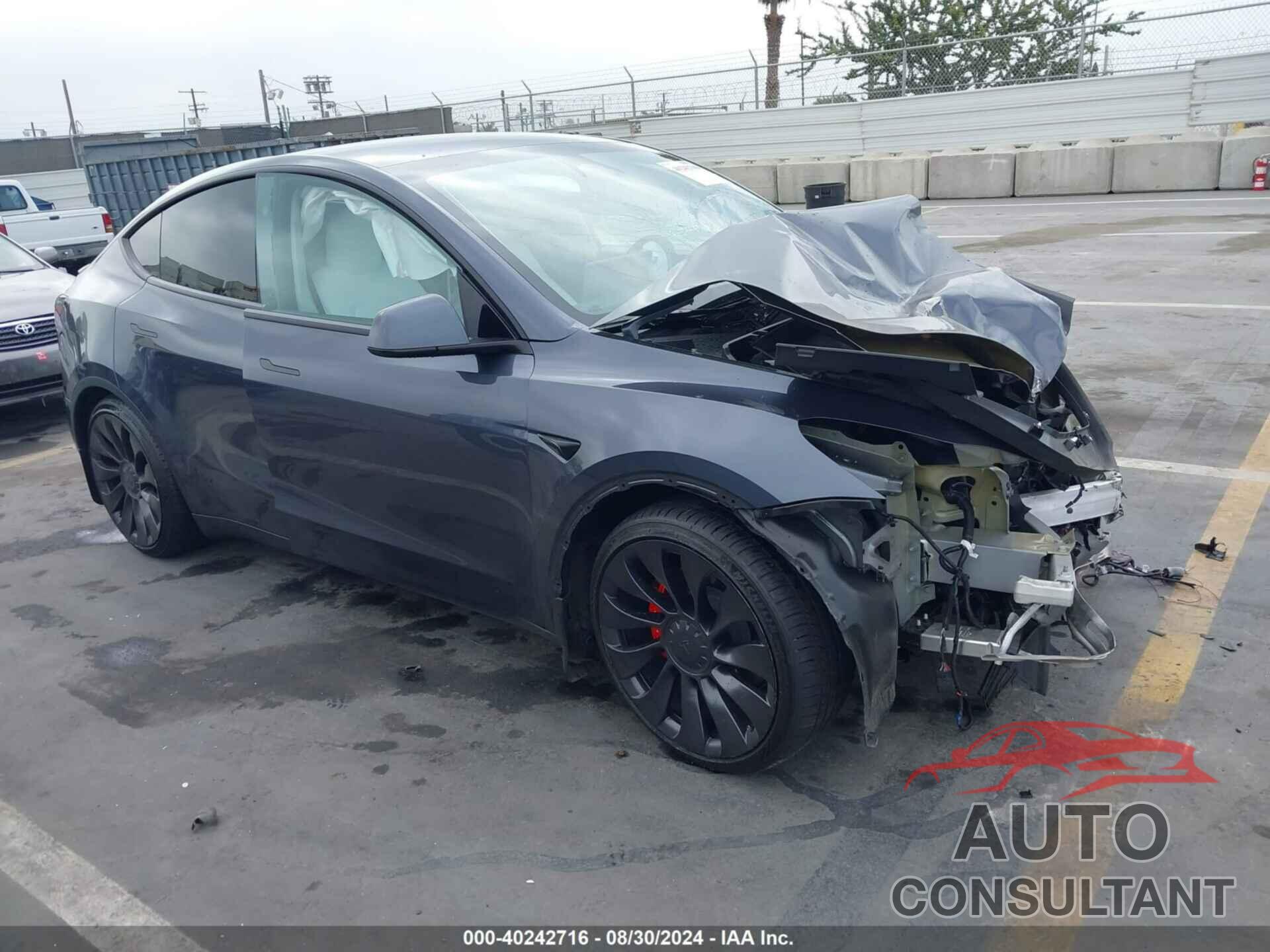 TESLA MODEL Y 2023 - 7SAYGDEF3PF812703