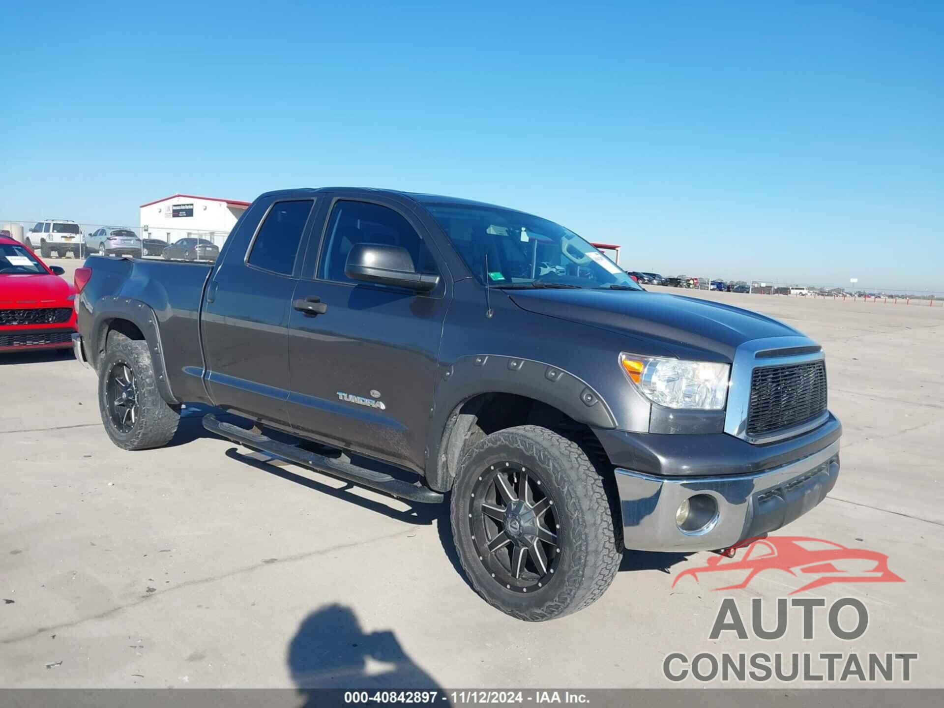TOYOTA TUNDRA 2011 - 5TFRM5F19BX027071