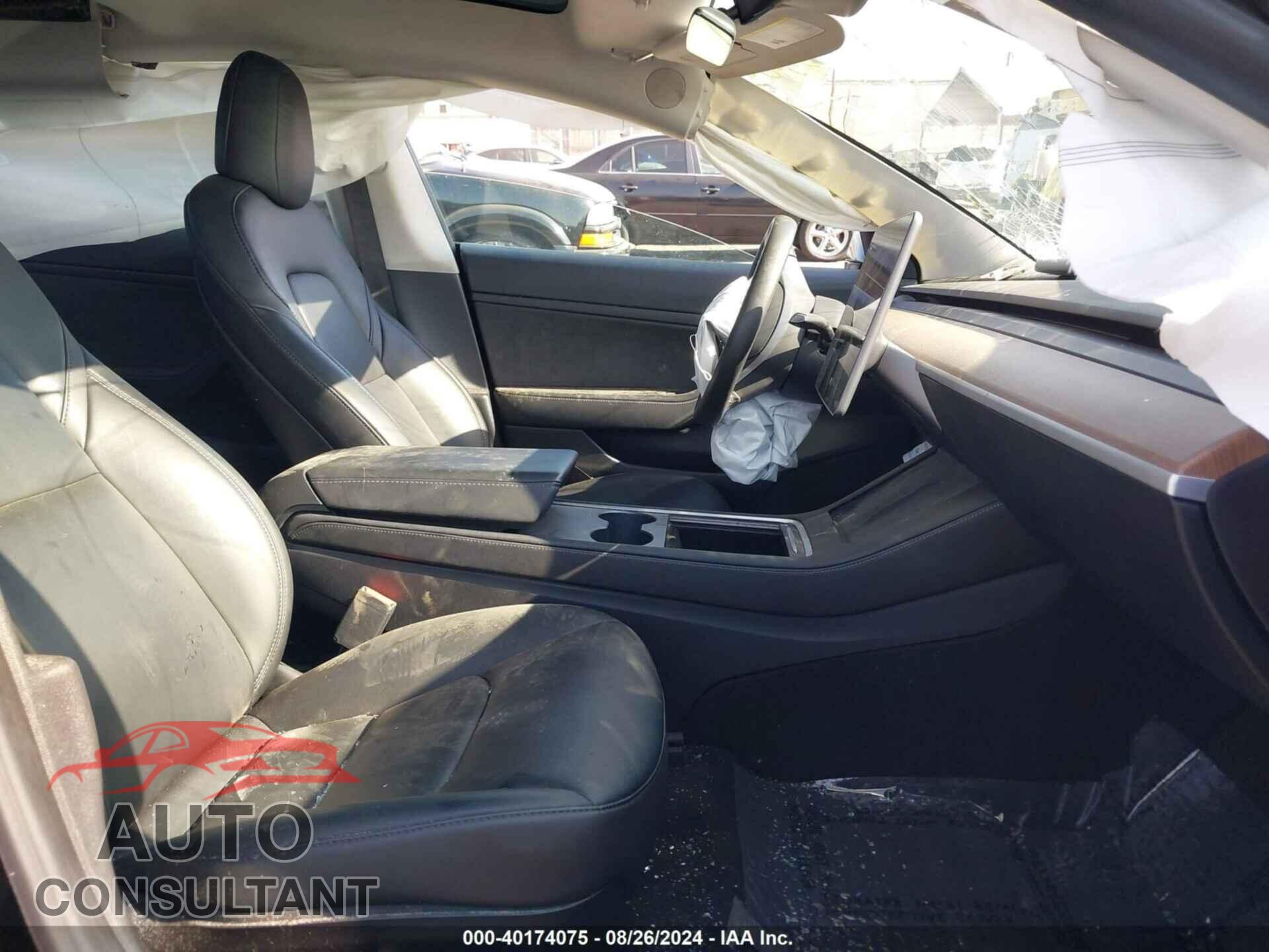TESLA MODEL 3 2021 - 5YJ3E1EA7MF921323