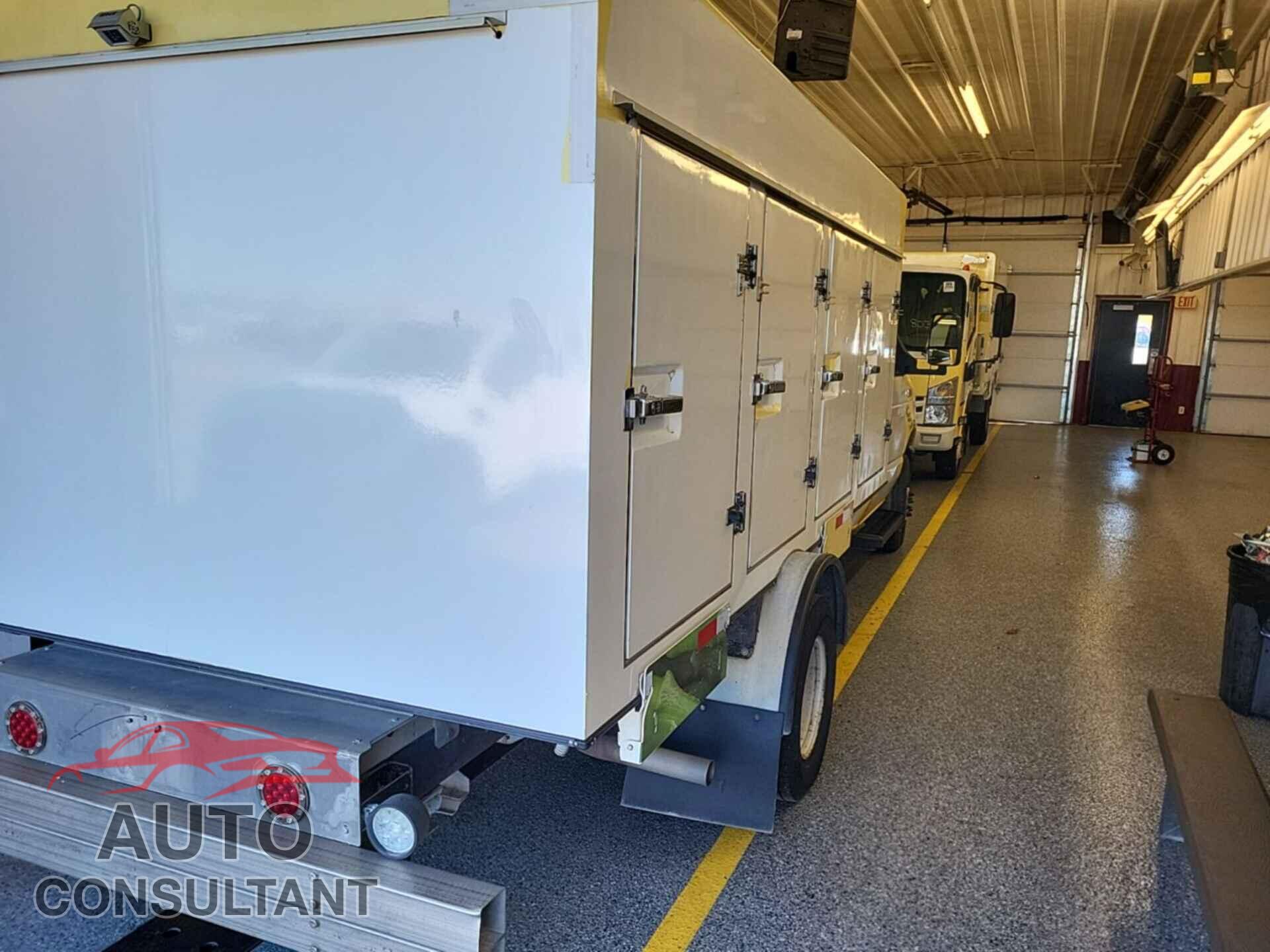 FORD ECONOLINE 2018 - 1FDXE4FS4JDC24930