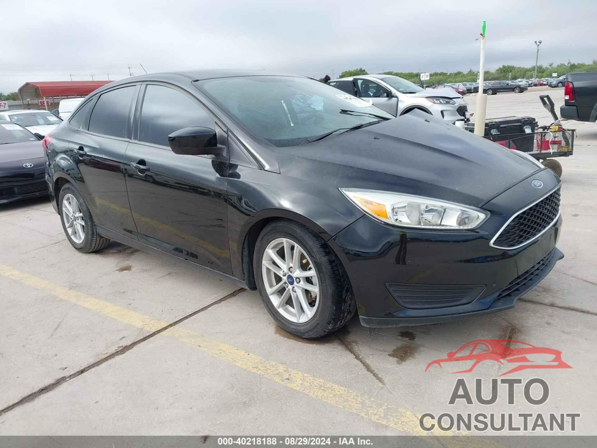 FORD FOCUS 2018 - 1FADP3F28JL311575