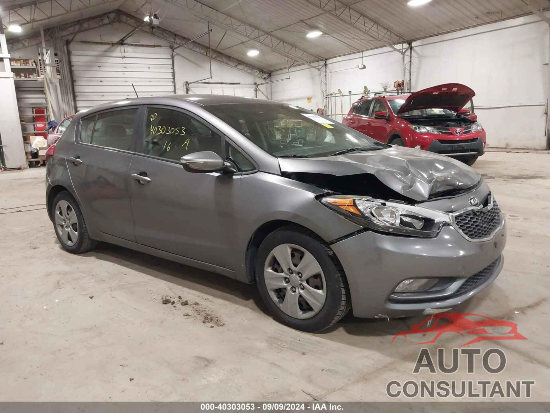 KIA FORTE 2016 - KNAFK5A87G5621820