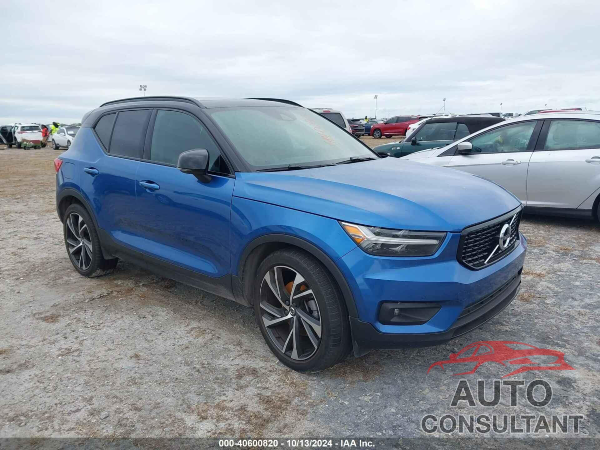 VOLVO XC40 2021 - YV4162UM7M2570208