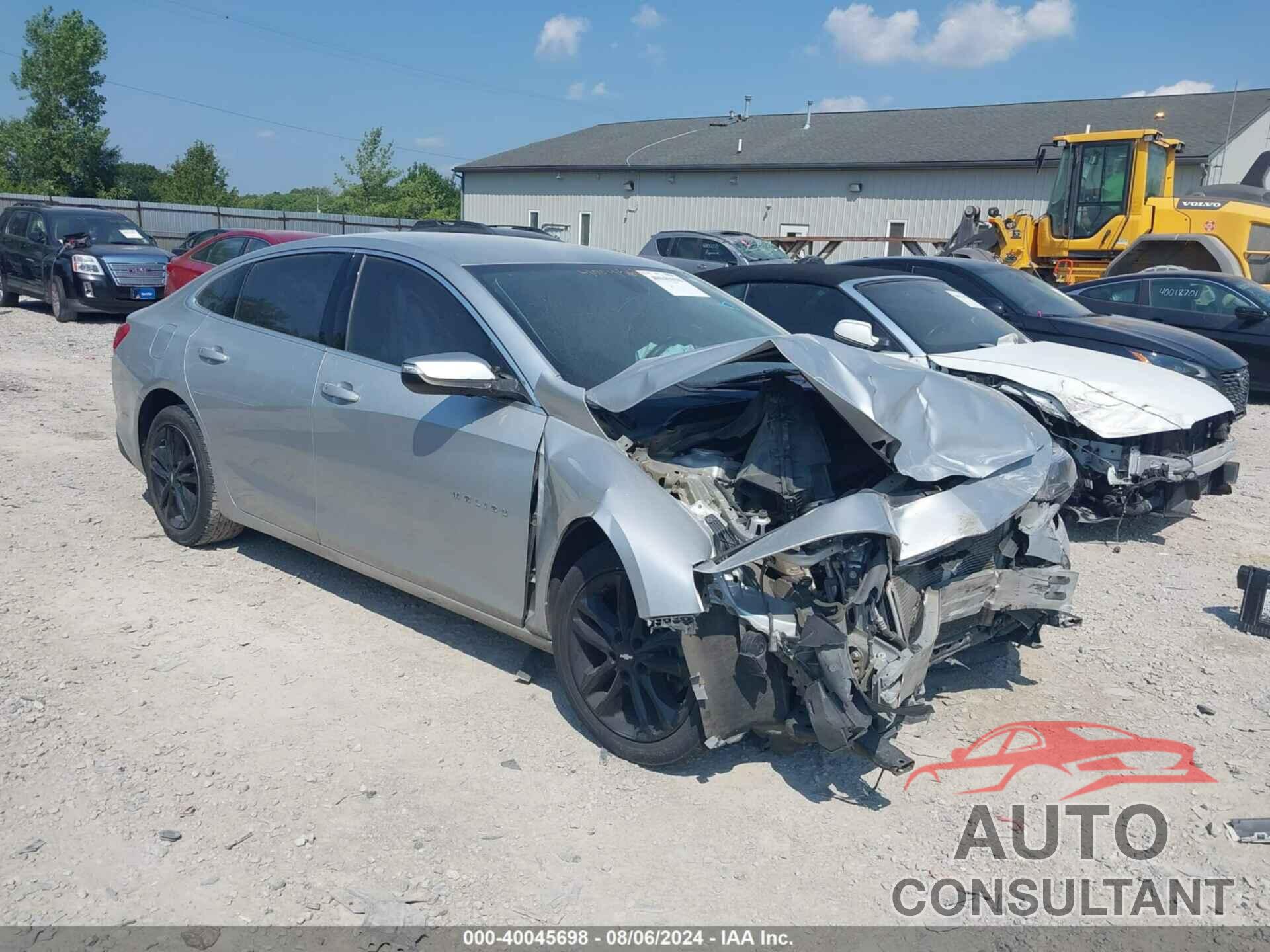 CHEVROLET MALIBU 2017 - 1G1ZE5ST4HF289141