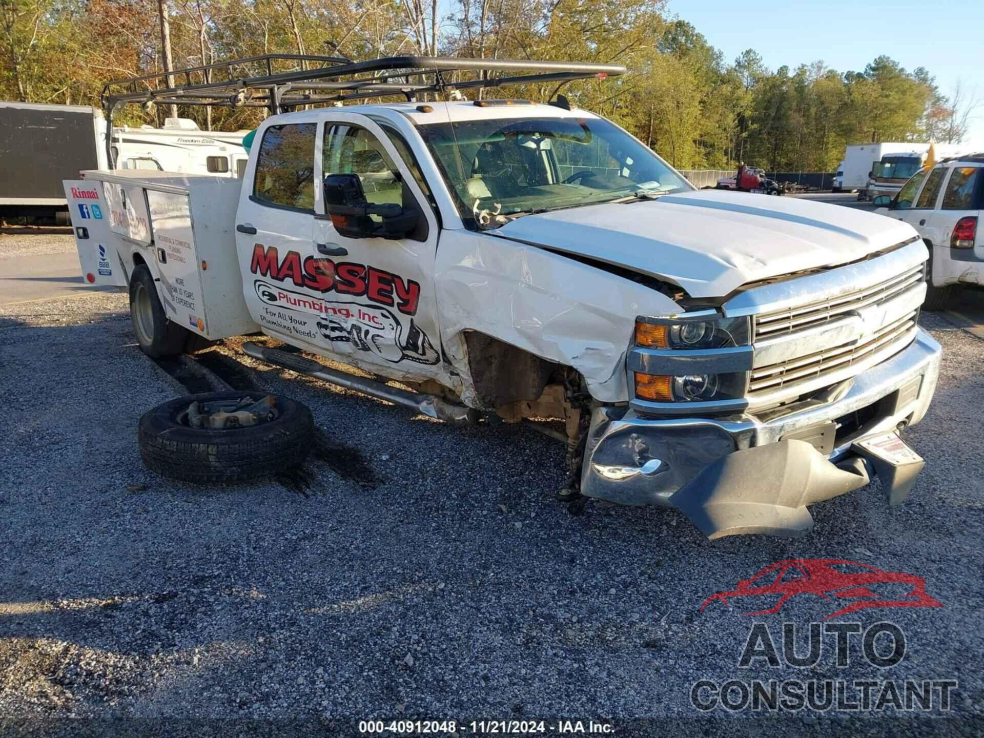 CHEVROLET SILVERADO 3500HD CHASSIS 2018 - 1GB4CYCG5JF226876