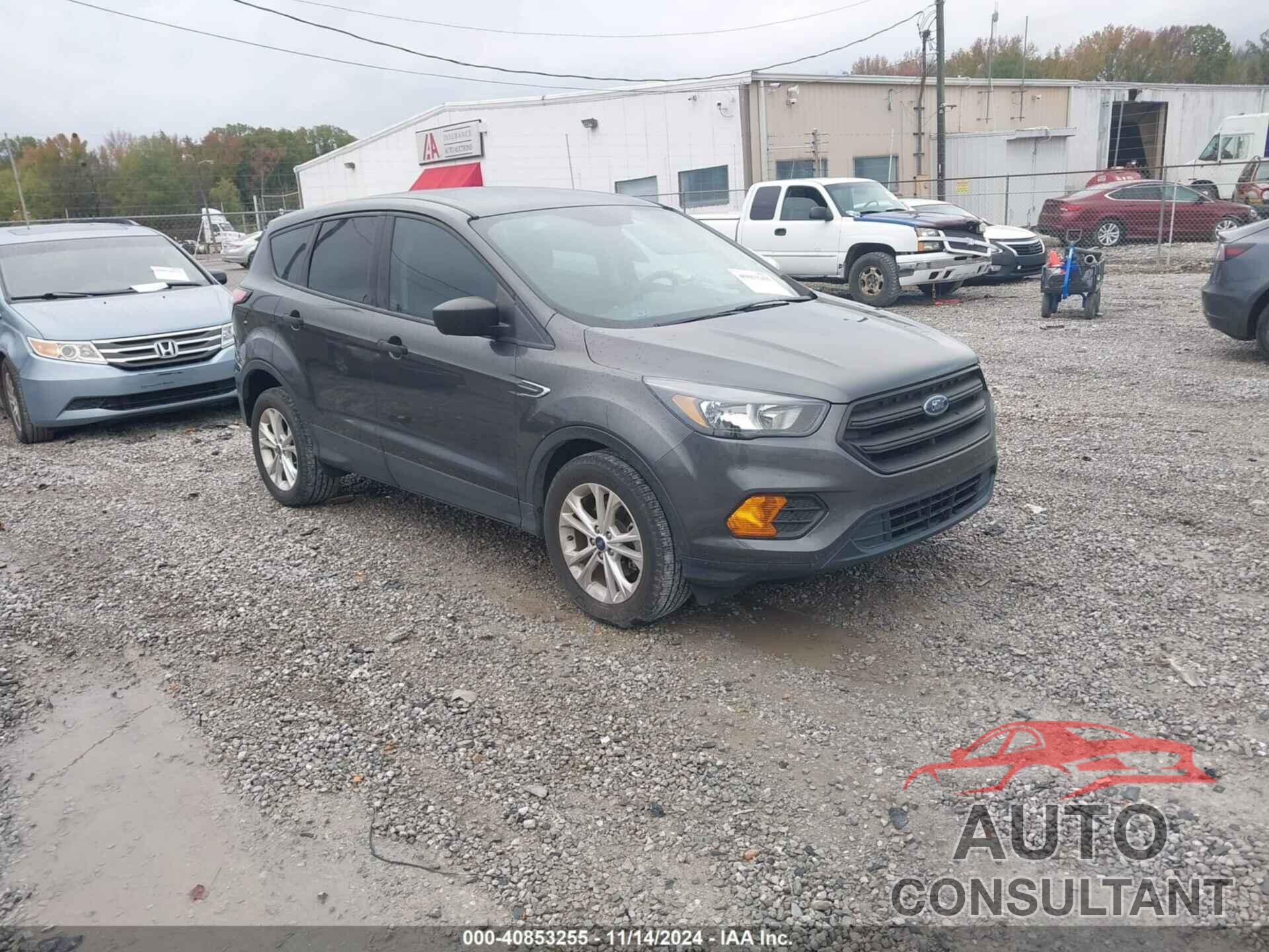 FORD ESCAPE 2018 - 1FMCU0F71JUD00433