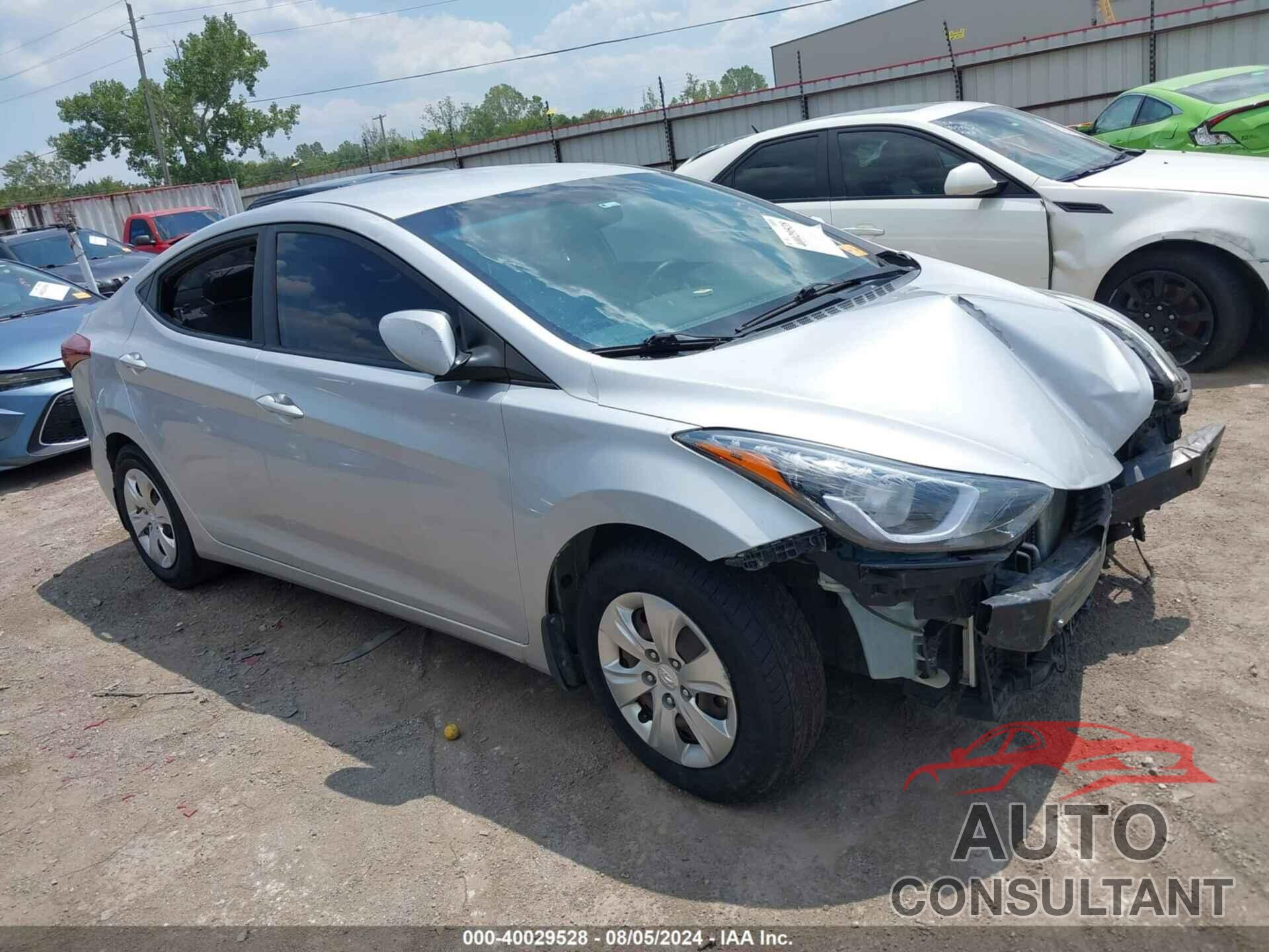 HYUNDAI ELANTRA 2016 - KMHDH4AE3GU517223