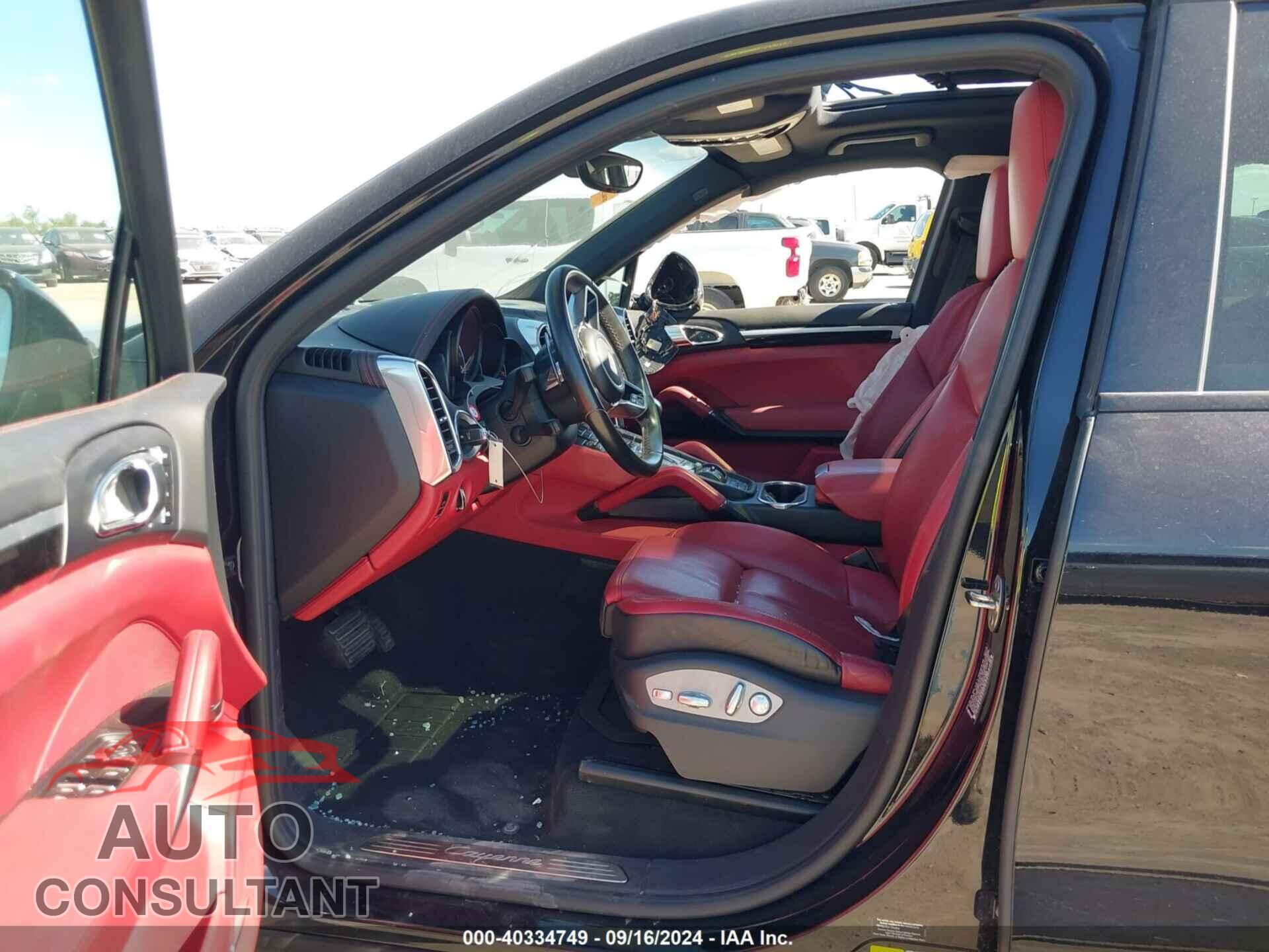 PORSCHE CAYENNE 2016 - WP1AA2A20GLA10788