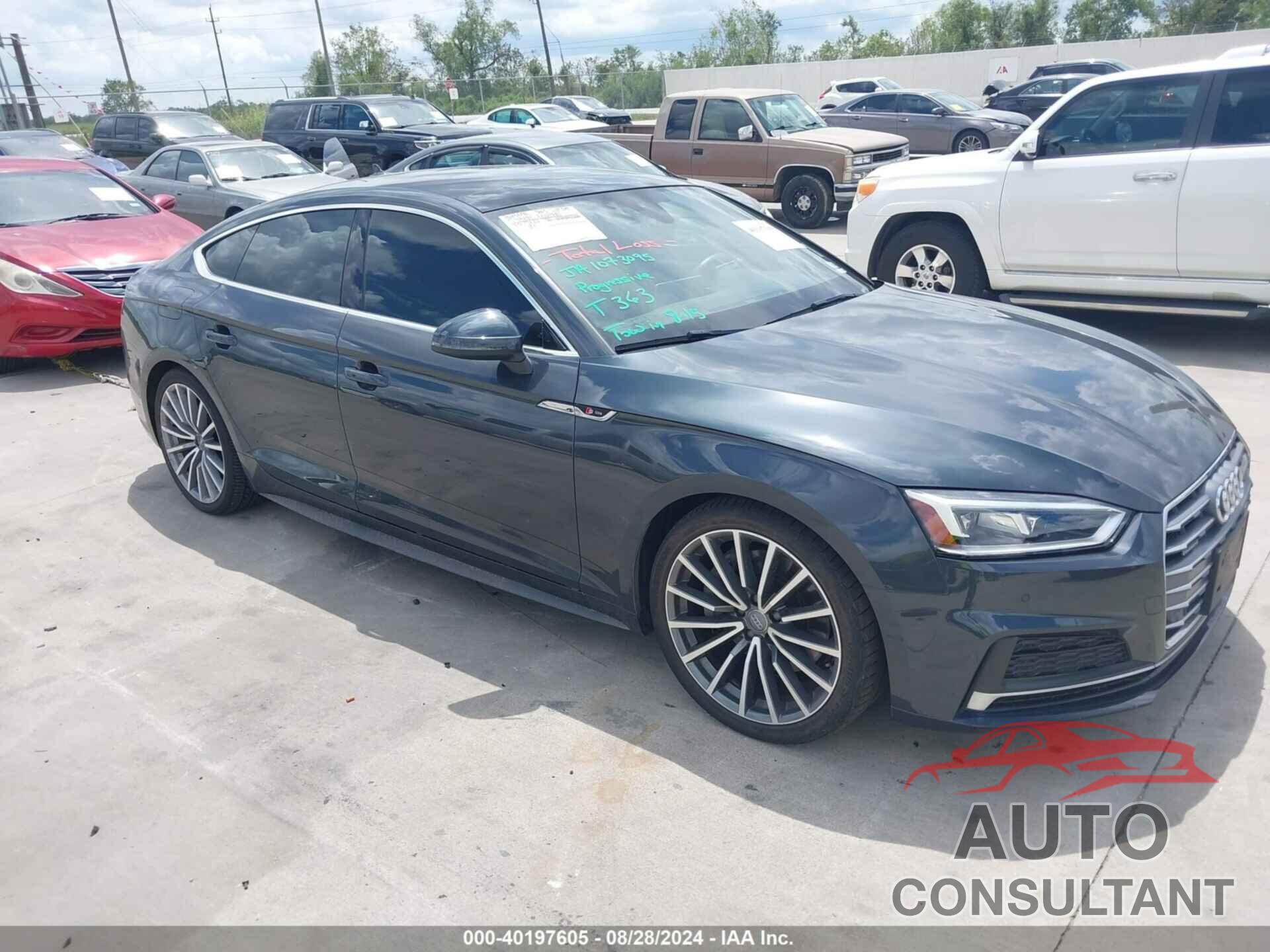 AUDI A5 2019 - WAUENCF58KA077947