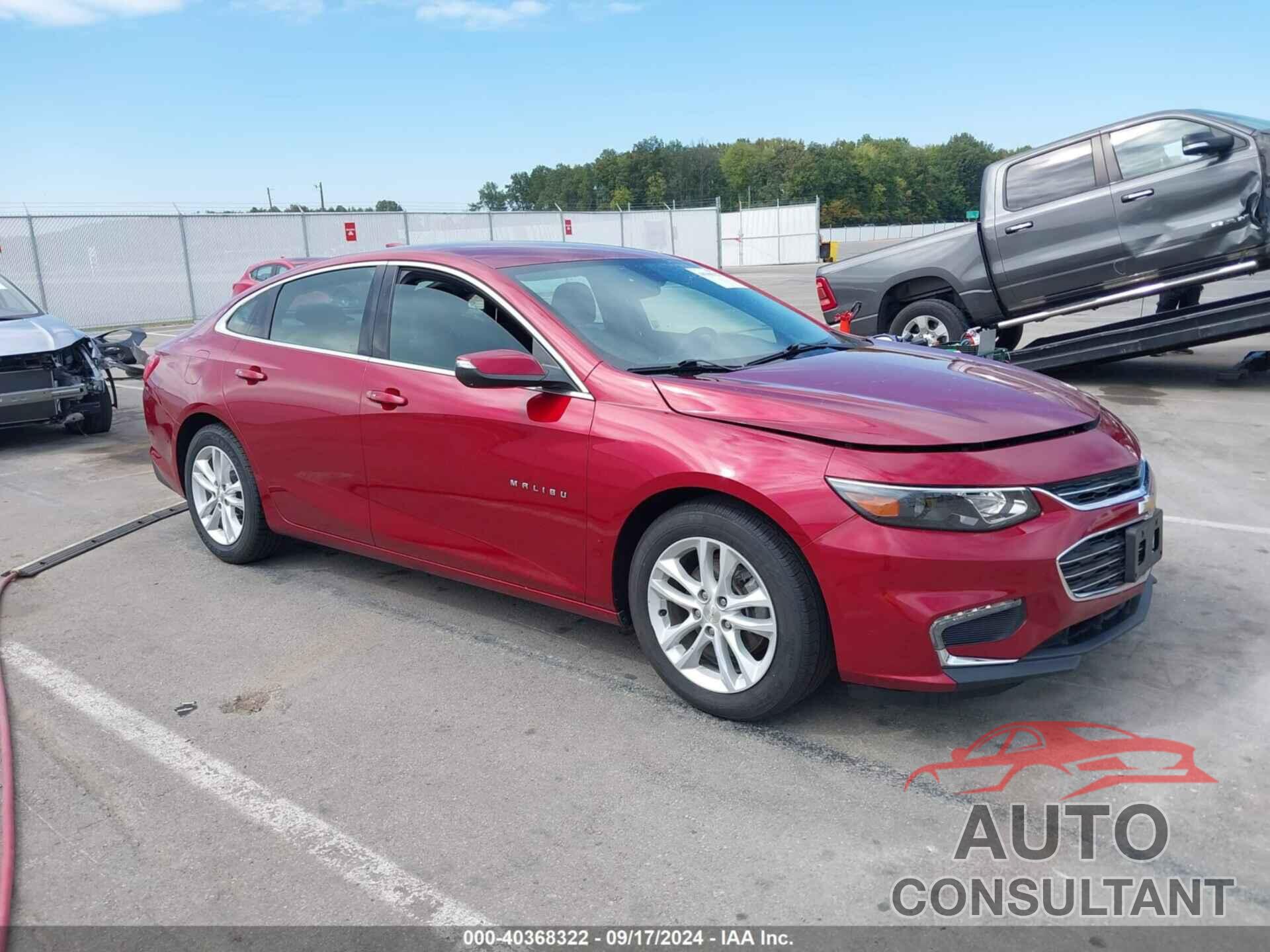 CHEVROLET MALIBU 2017 - 1G1ZE5ST5HF166027