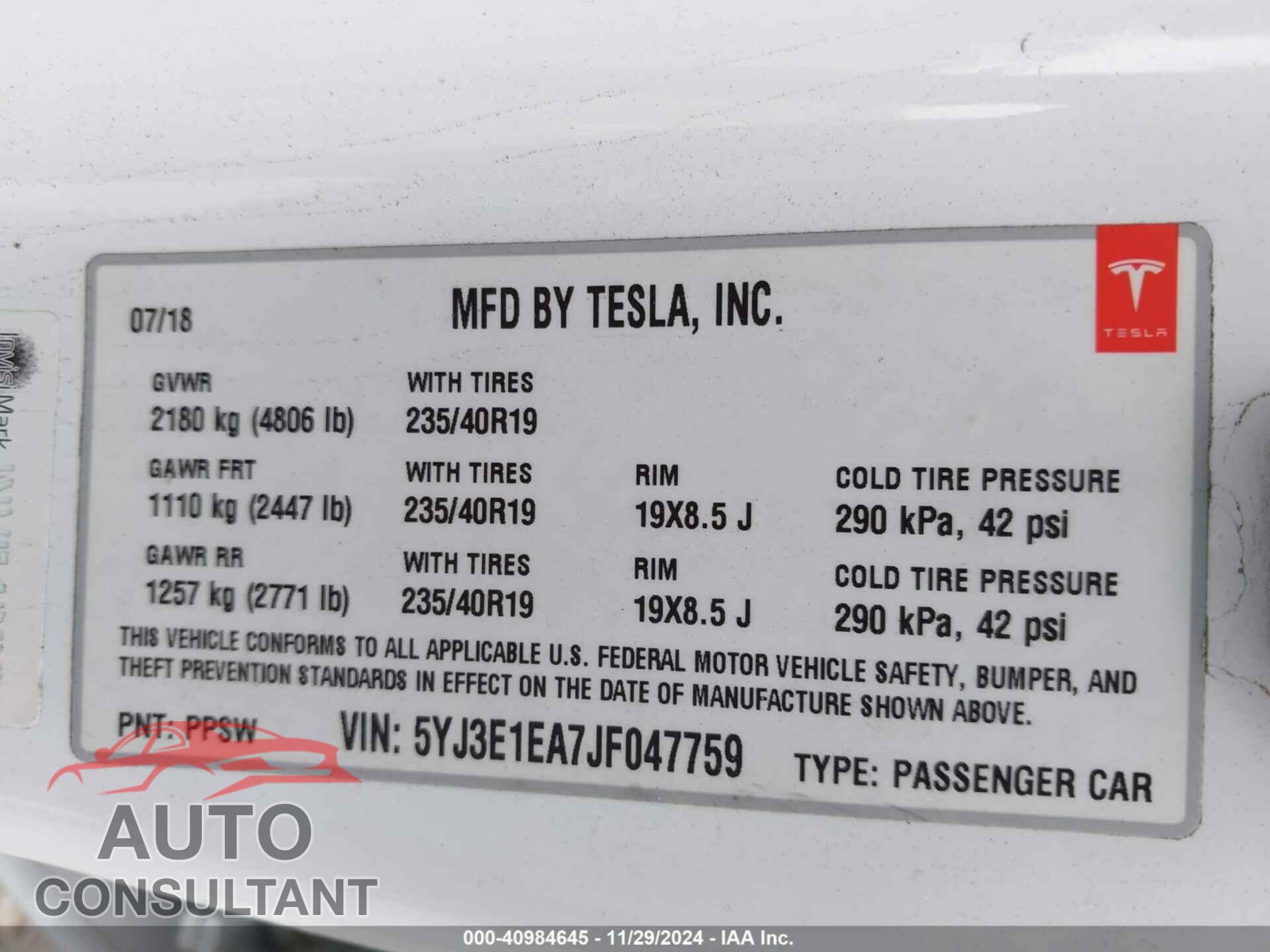 TESLA MODEL 3 2018 - 5YJ3E1EA7JF047759