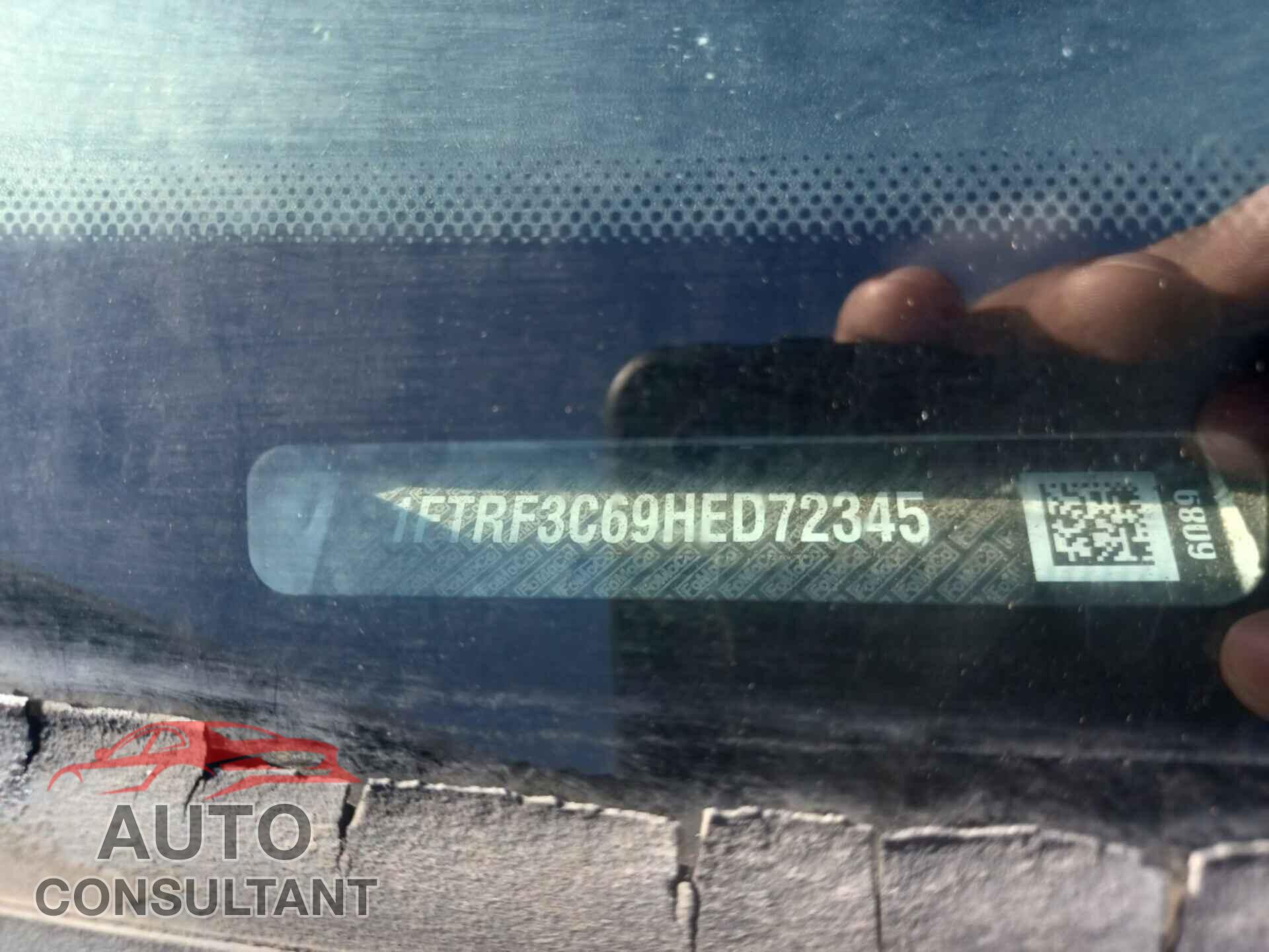 FORD F-350 2017 - 1FTRF3C69HED72345