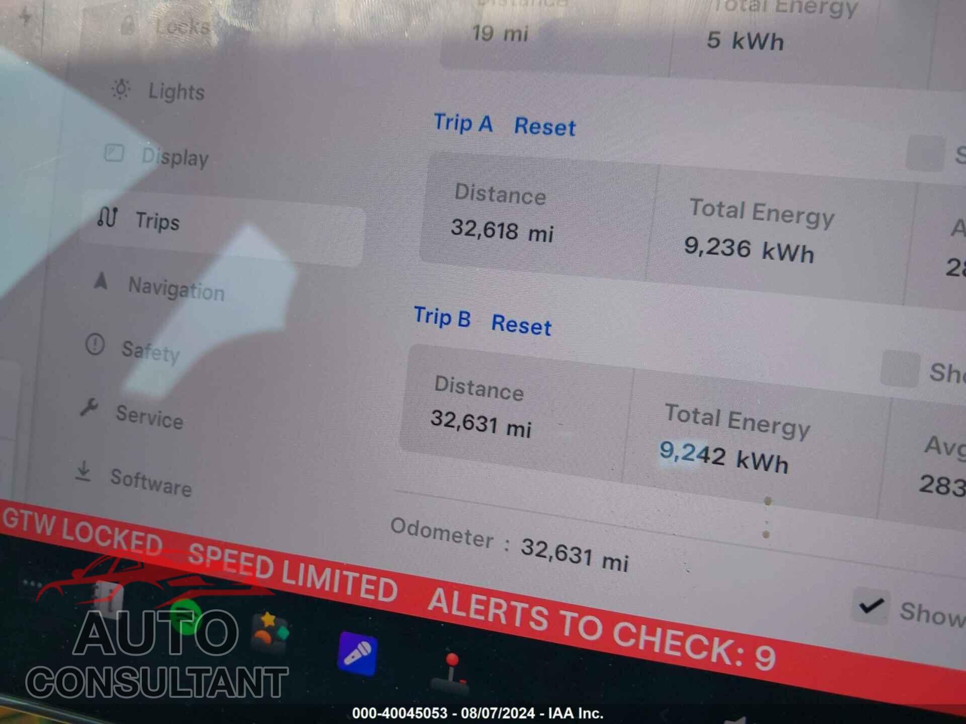 TESLA MODEL 3 2018 - 5YJ3E1EA3JF024057