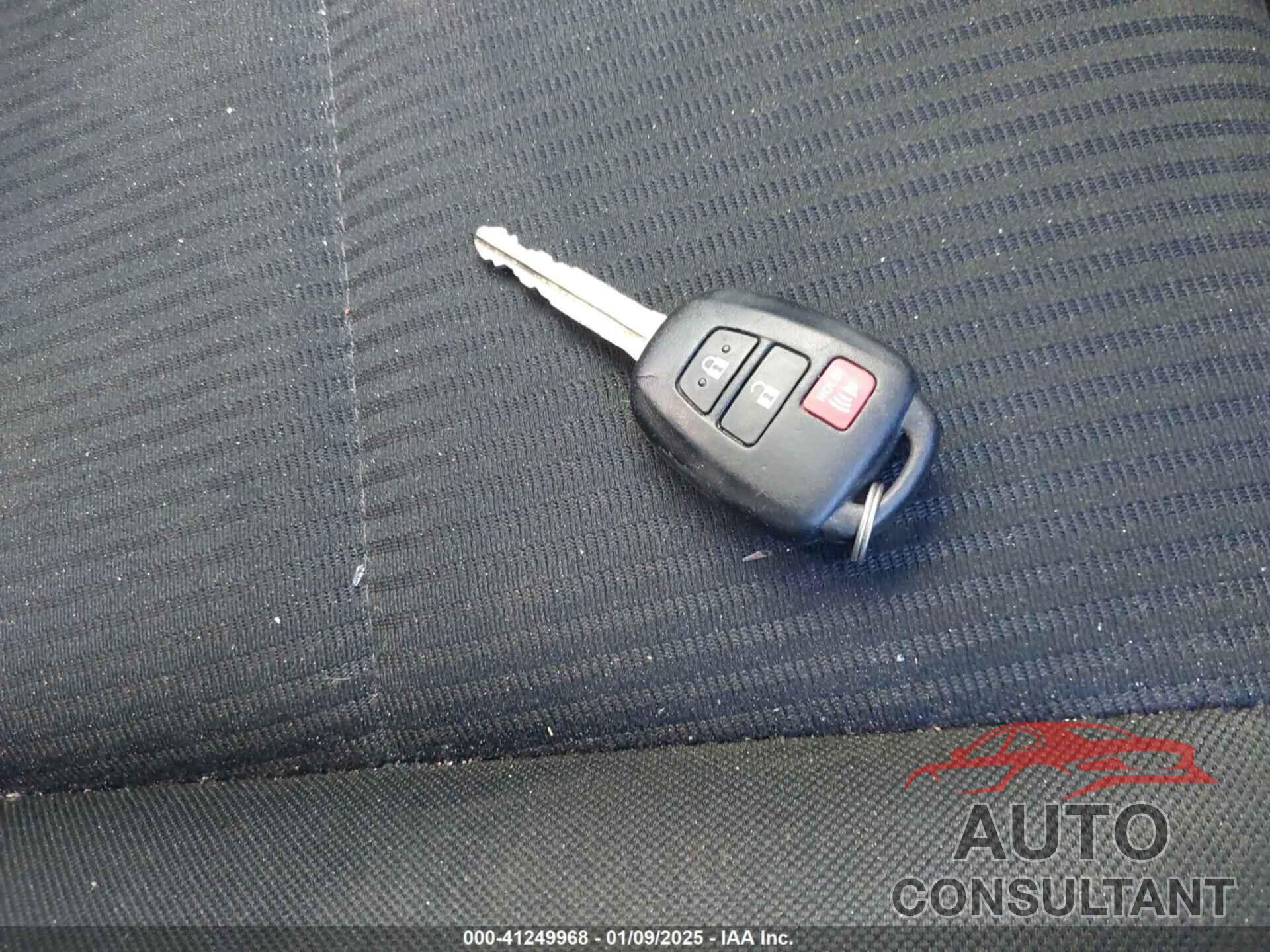 TOYOTA RAV4 2018 - 2T3ZFREV7JW439496