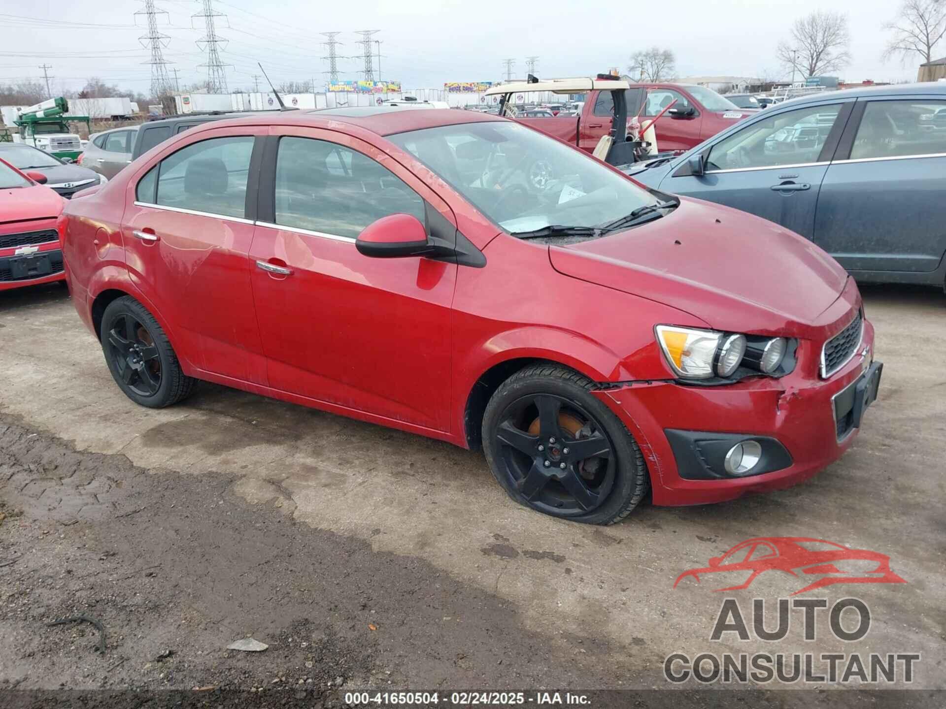 CHEVROLET SONIC 2013 - 1G1JE5SB2D4148028