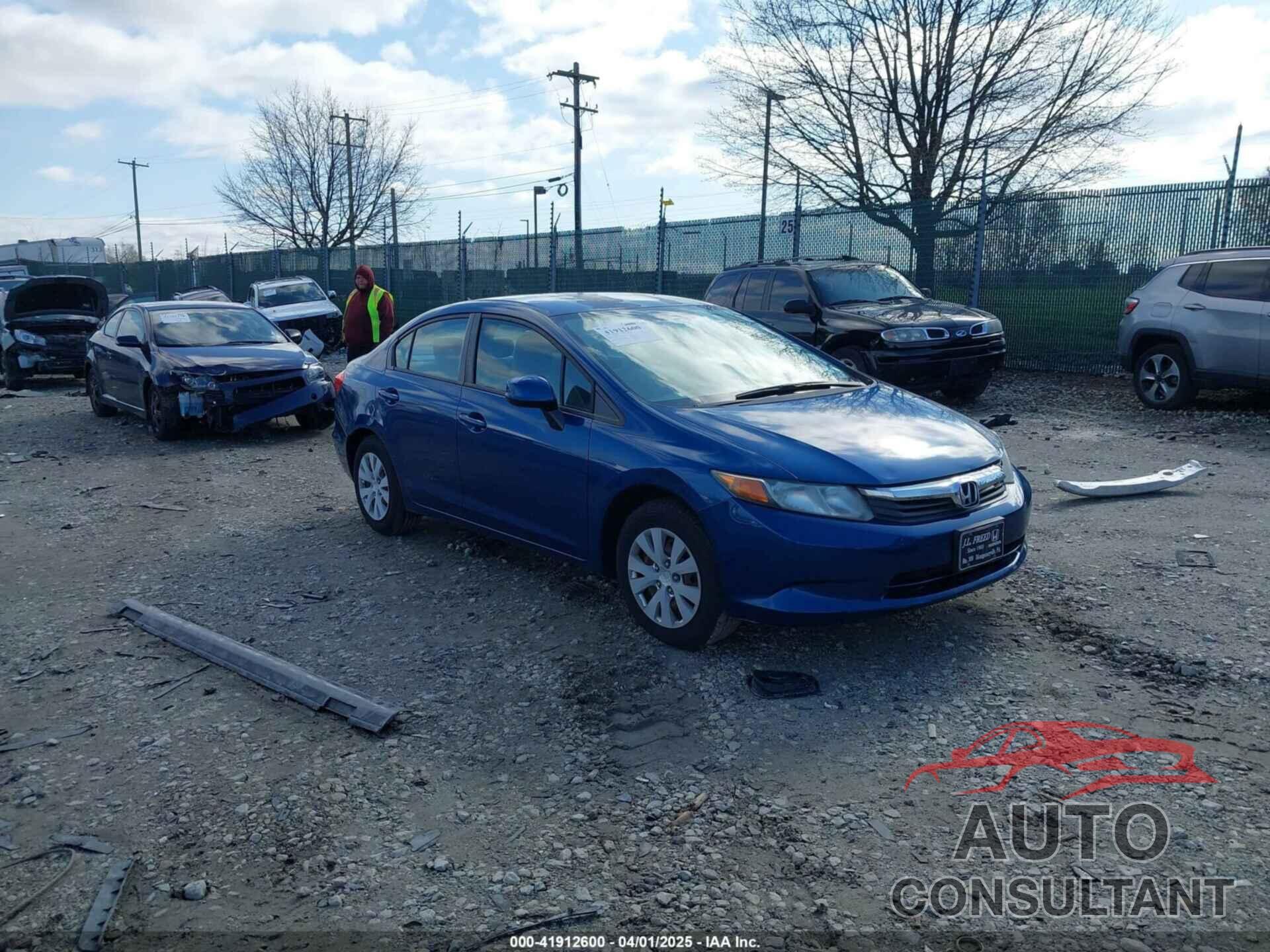 HONDA CIVIC 2012 - 2HGFB2F55CH538021