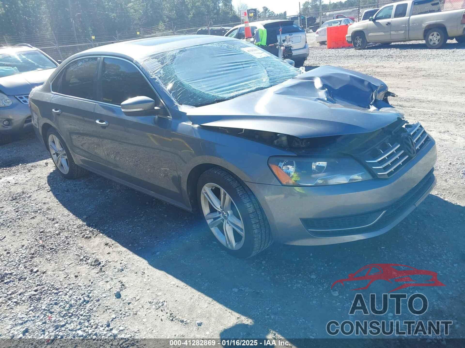 VOLKSWAGEN PASSAT 2014 - 1VWBN7A31EC025763