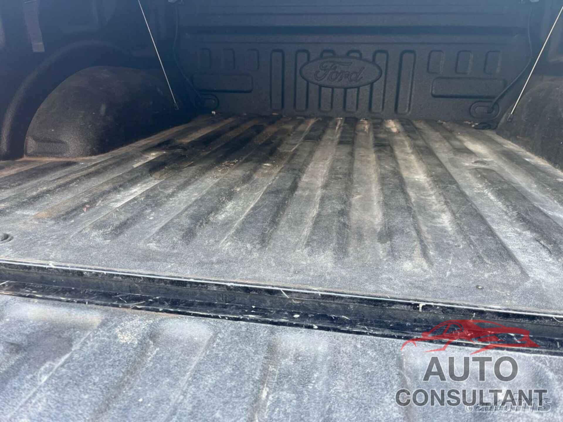 FORD F150 2021 - 1FTFW1E88MKE48235