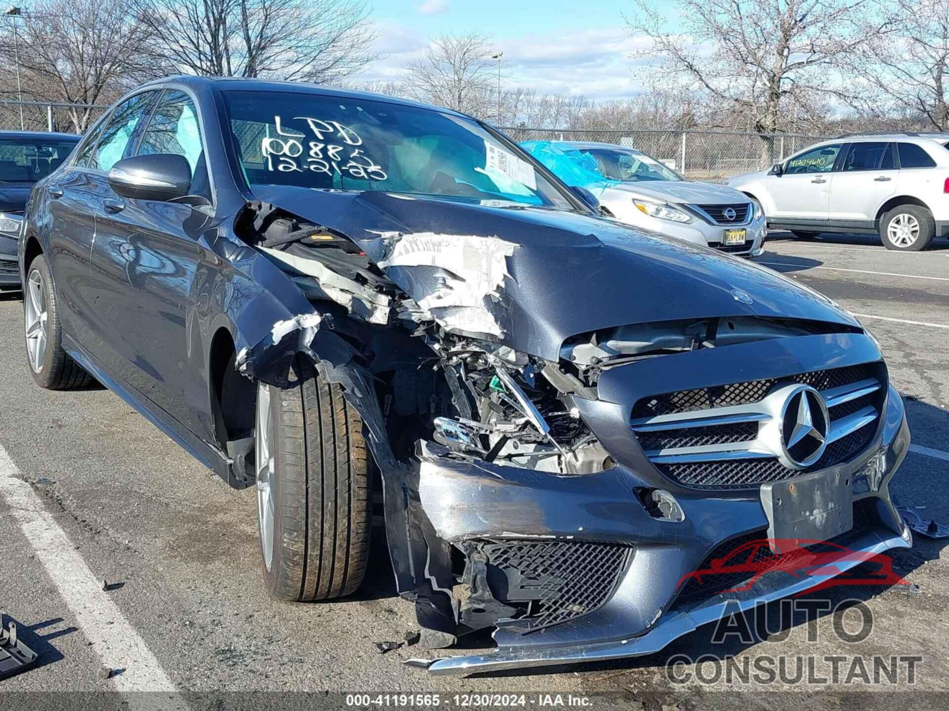 MERCEDES-BENZ C 300 2015 - 55SWF4KB8FU030709