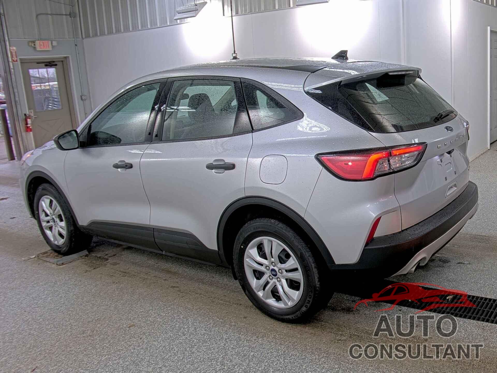FORD ESCAPE 2020 - 1FMCU0F69LUA84440